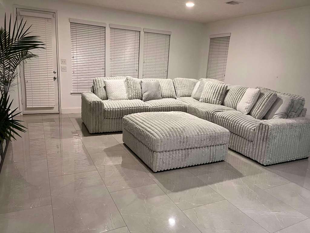 How to Furnish a Galleria-Area Apartment on a Budget