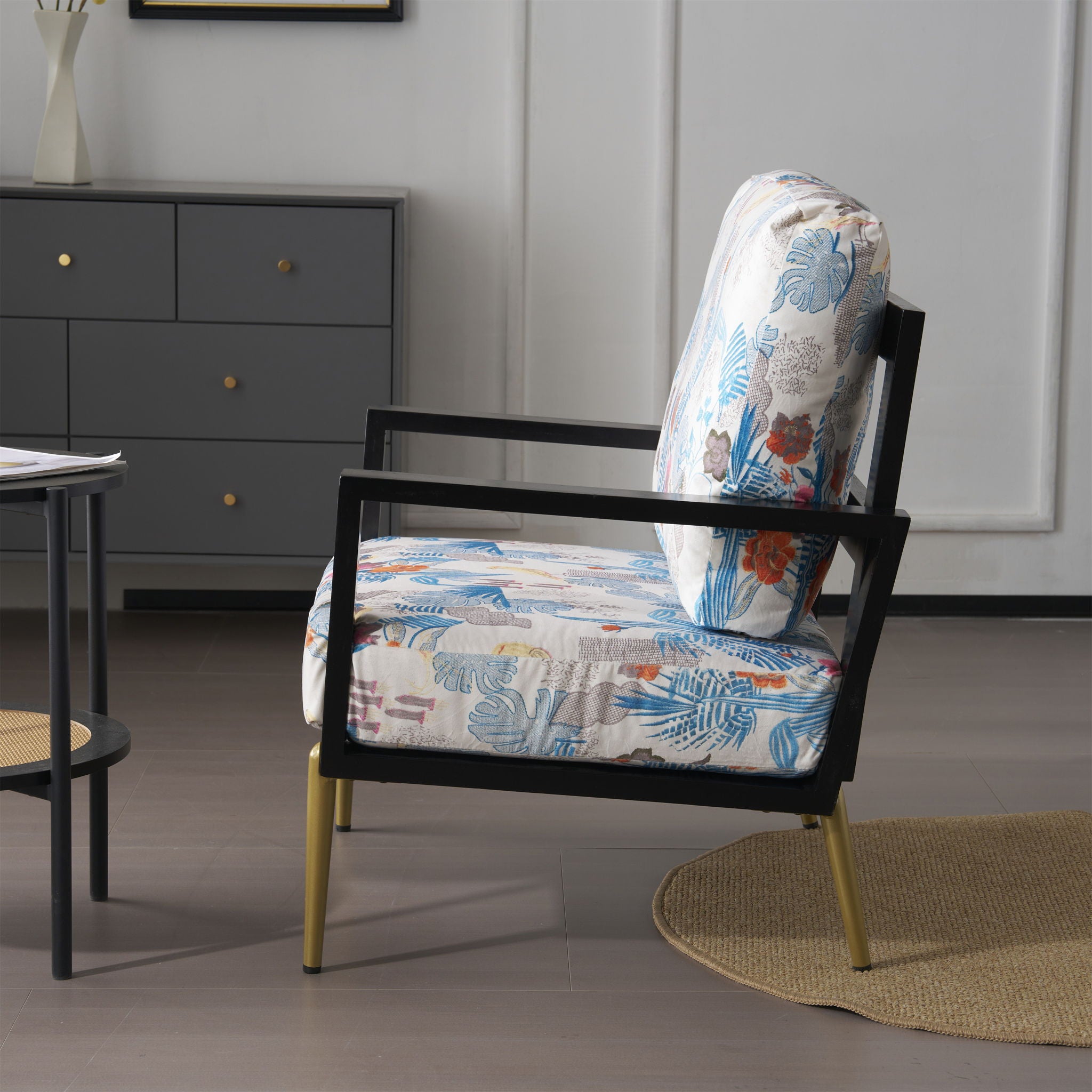 Modern Armchair With Solid Wood Frame