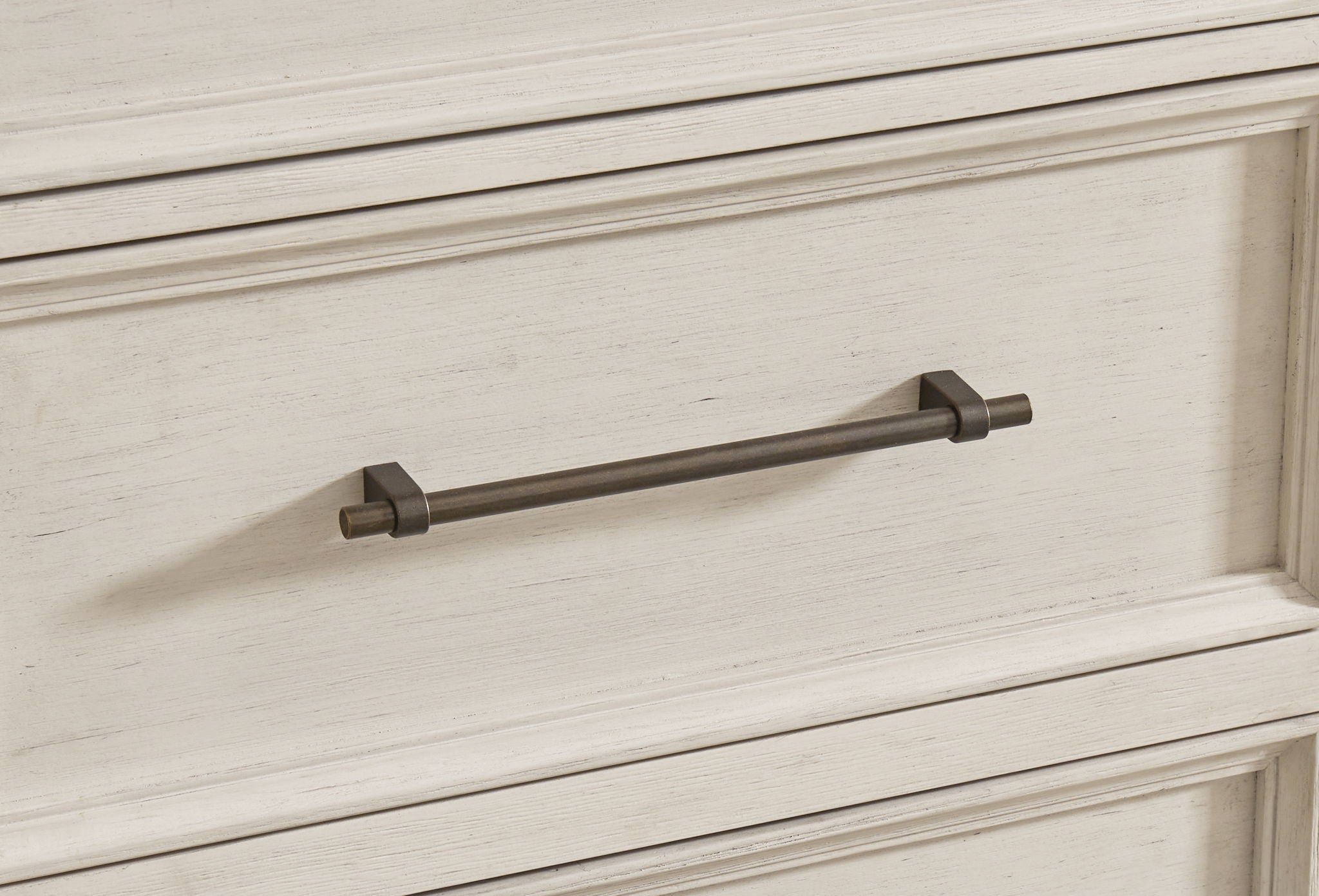 Shaybrock - Dresser And Mirror - Antique White / Brown