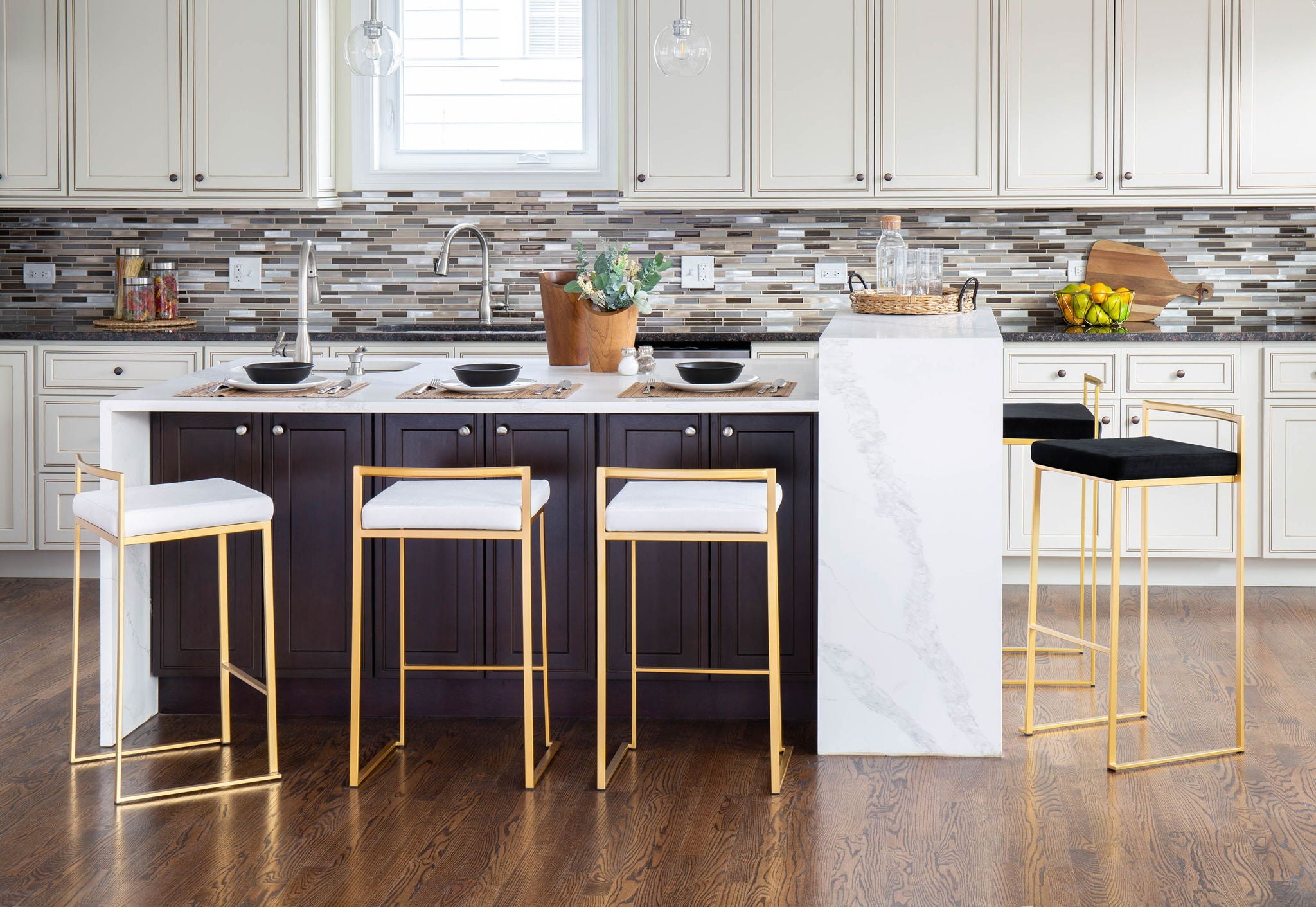 Fuji - Contemporary / Glam & Quality Construction Barstool