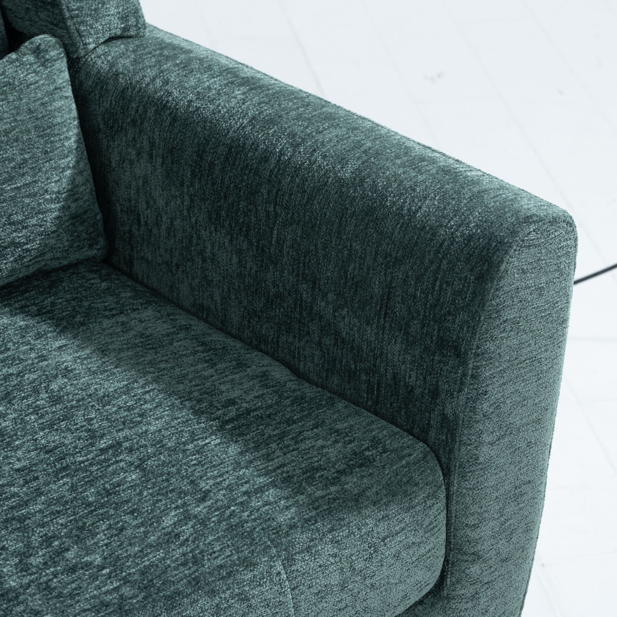 Modern Accent Chair, Arm Chairs For Living Room, Upholstered Mordern Armchair, Comfy Soft Padded Lounge Chair In Small Space, Bedroom, With Pillow, Solid Wood Leg