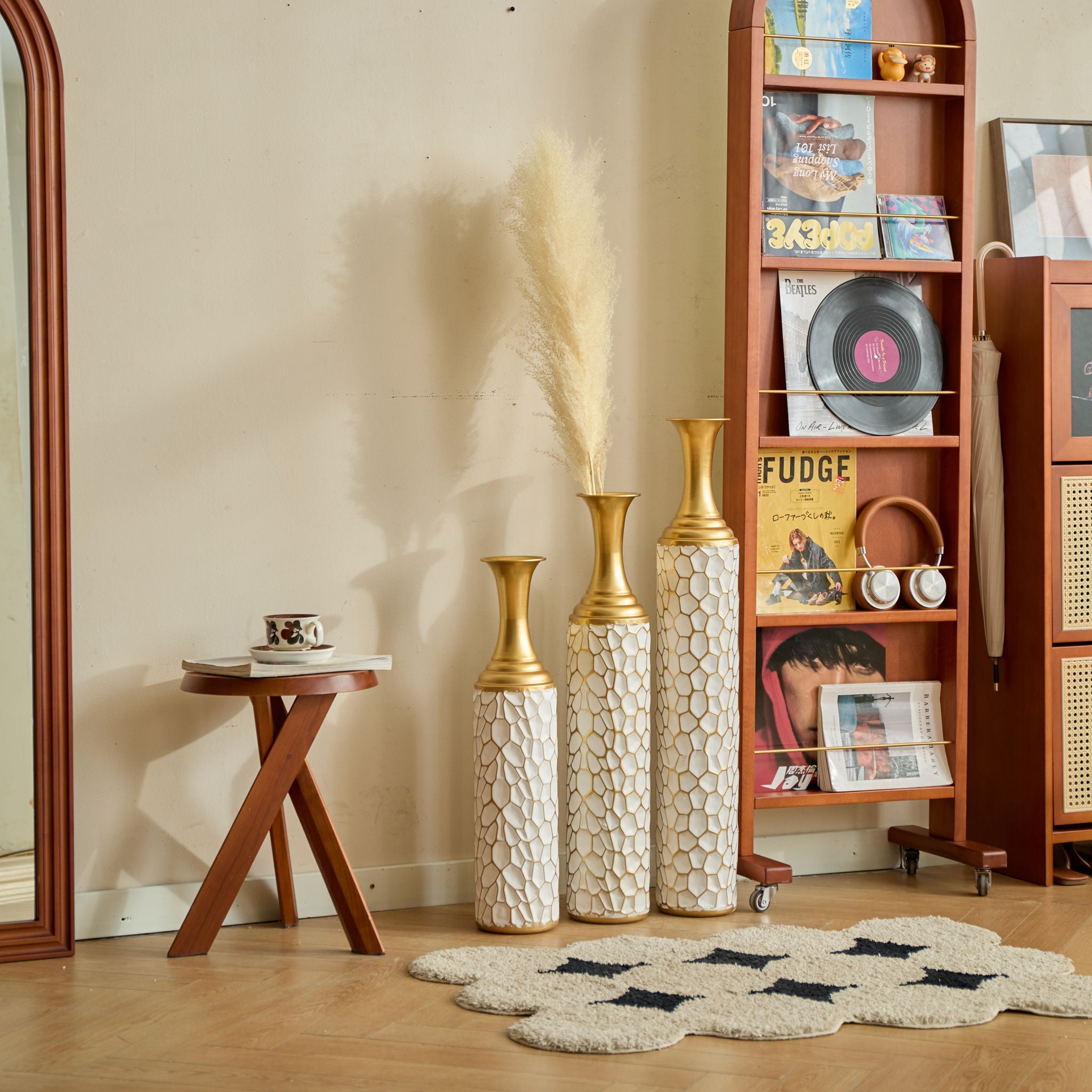 Floor Metal Vase Modern Style Decoration Home Metal Vase (Set of 3) Gorgeous Home Decoration Large Glazed Metal Vases - Gold / White