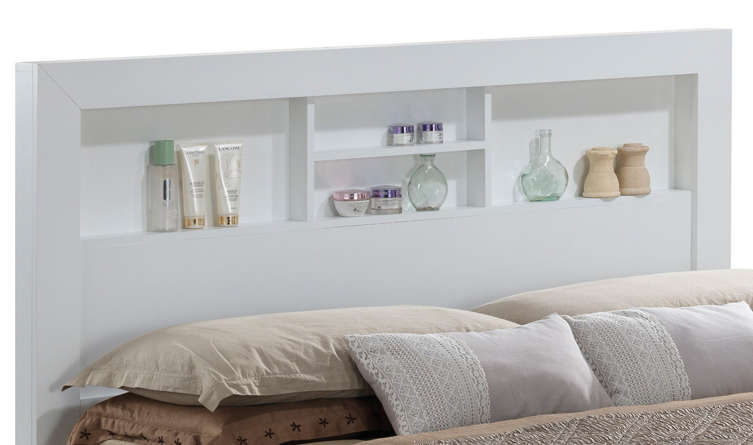 Bed With Transitional Design Stylish