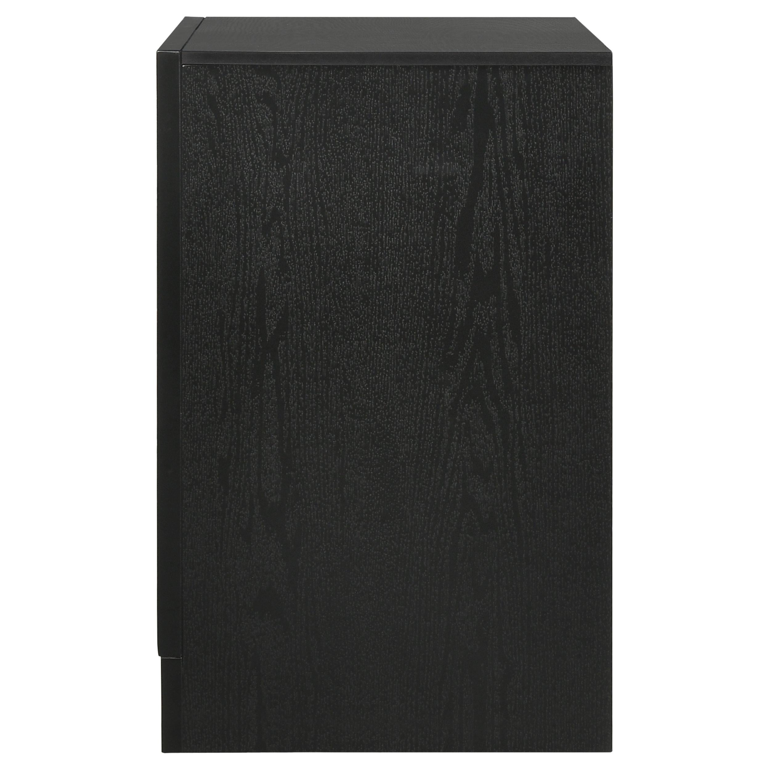 Diamond Modern Furniture COA Miranda 2-Drawer Nightstand 206362 IMAGE 4