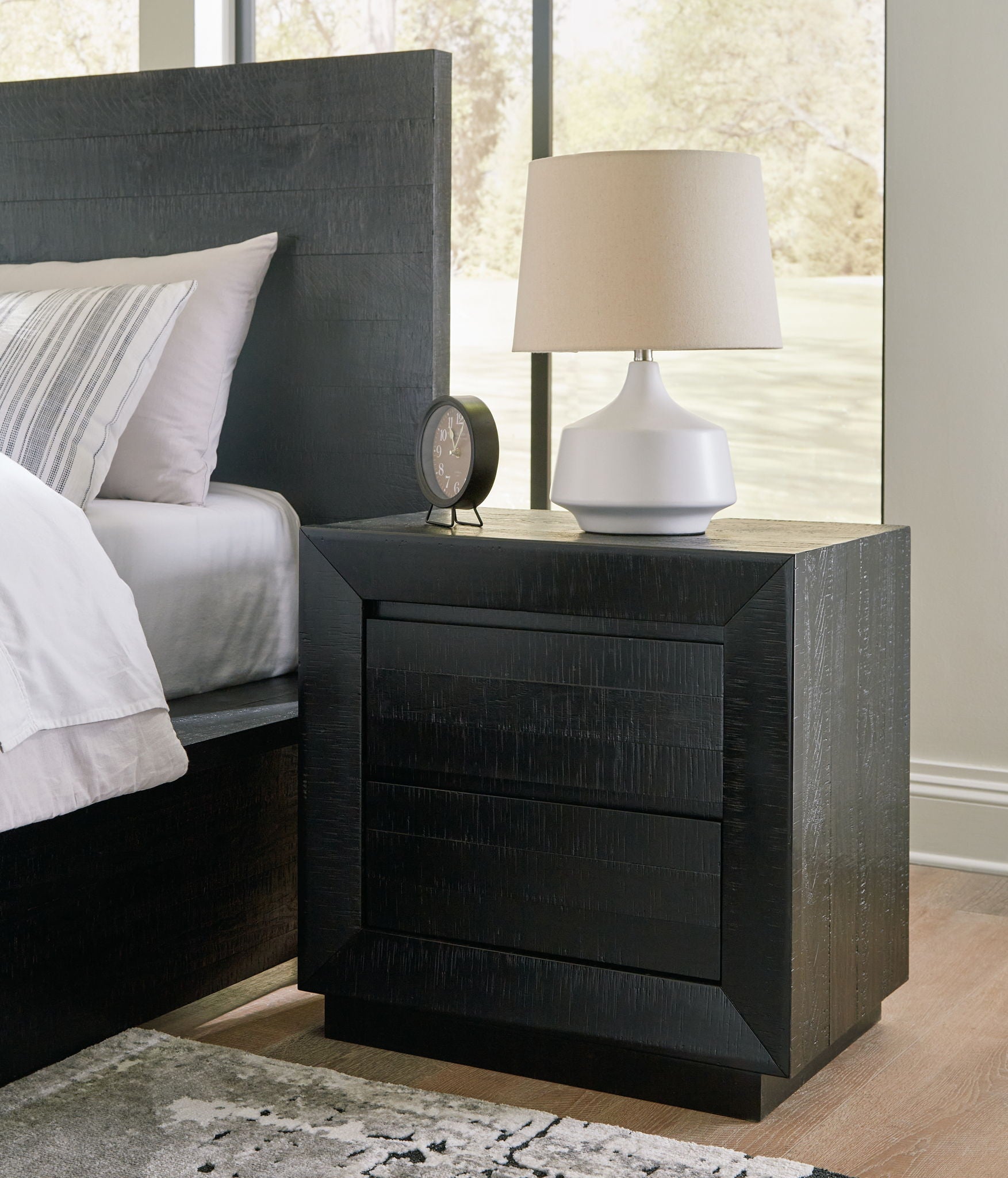 Londer - Two Drawer Night Stand - Black