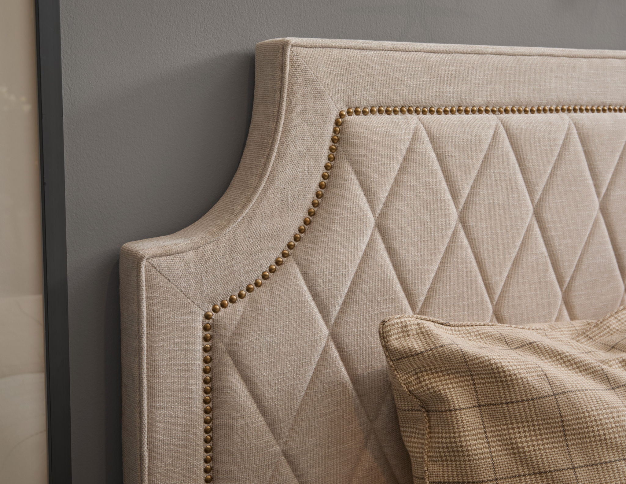 Asher Park - Upholstered Bed