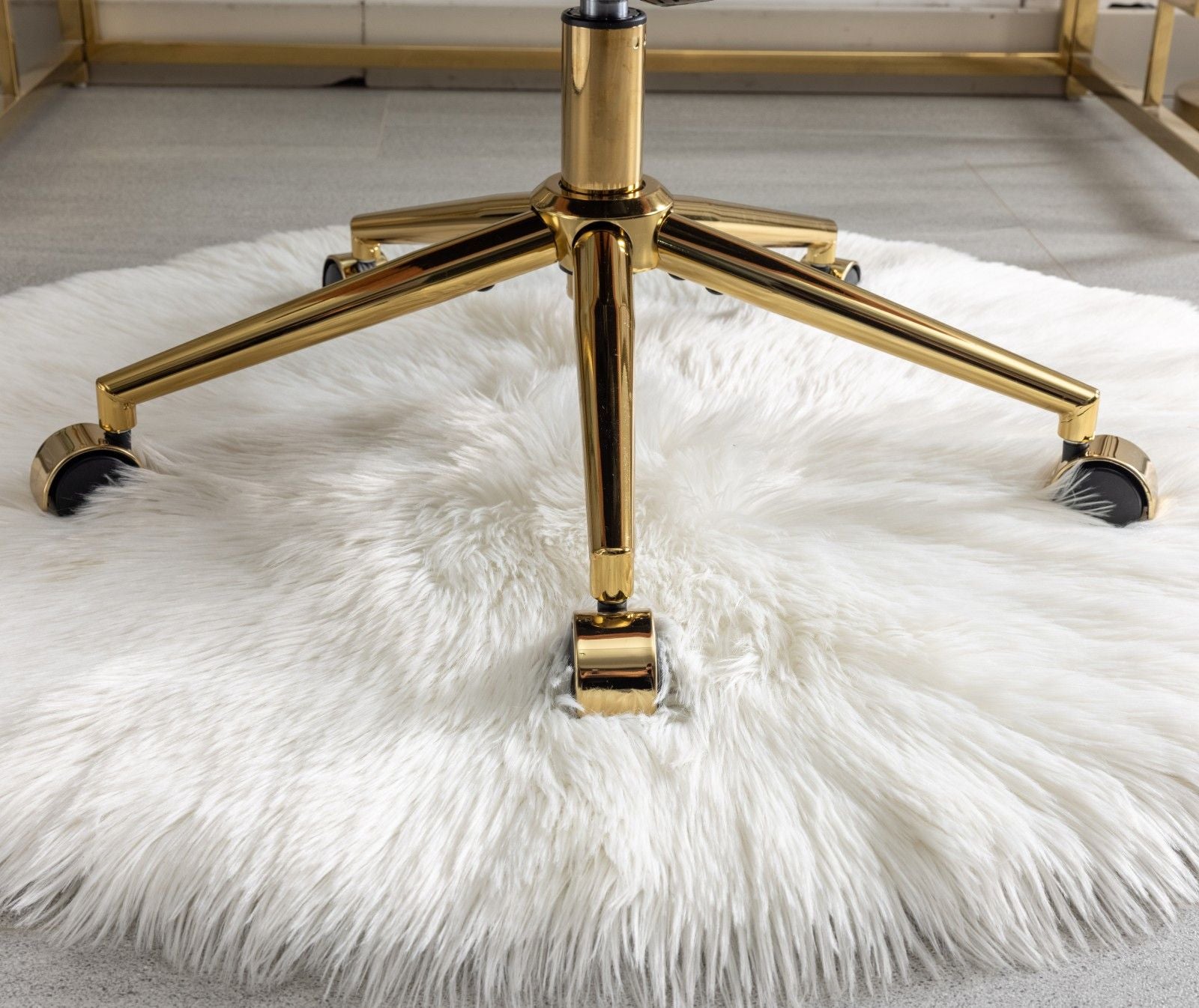 Office Chair, Artificial Rabbit Hair Home Office Chair With Metal Base, Adjustable Desk Chair Swivel Office Chair, Vanity Chair