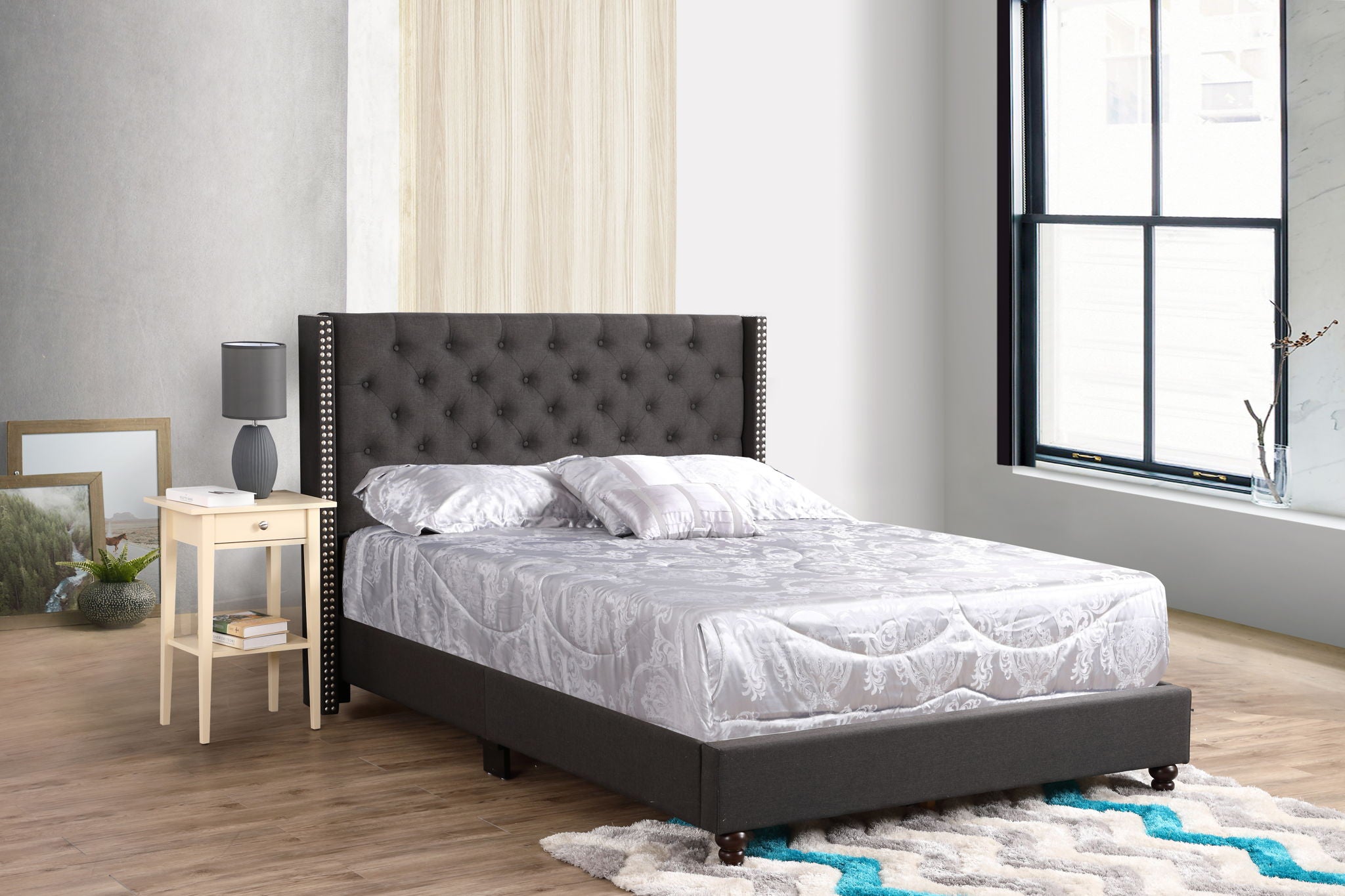 Nailhead Bed Transitional Vibrant