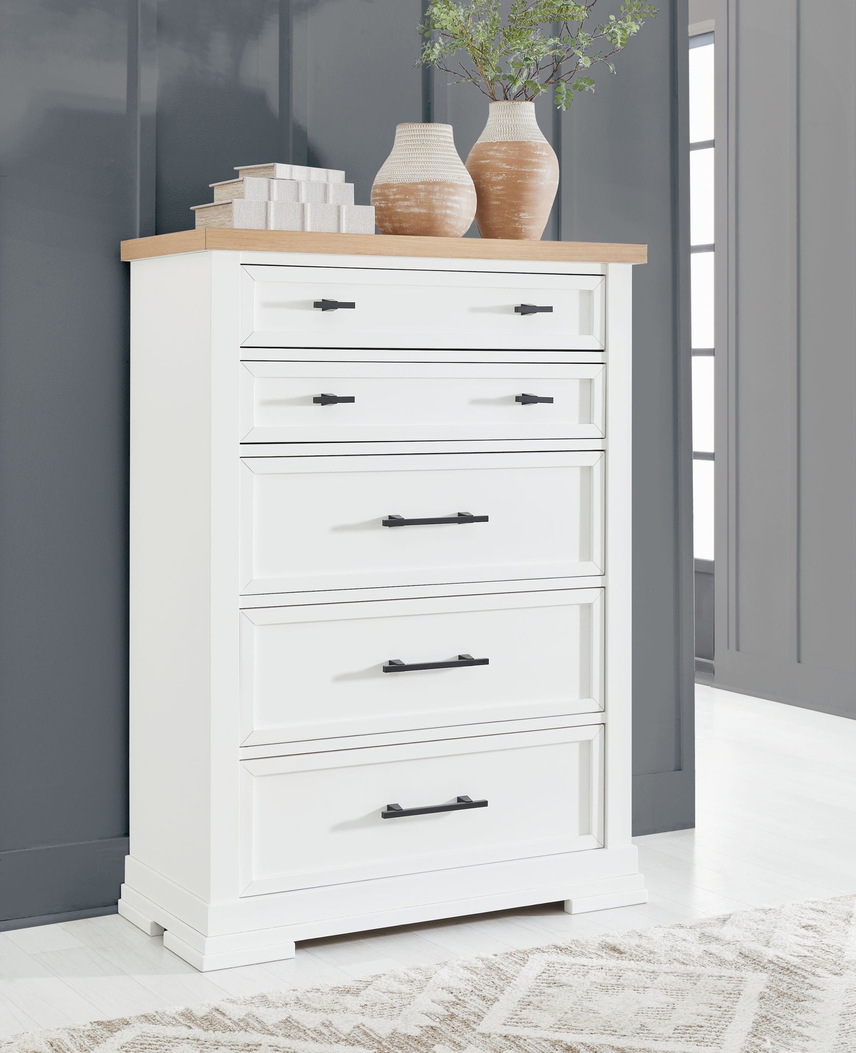 Ashbryn - Panel Storage Bedroom Set
