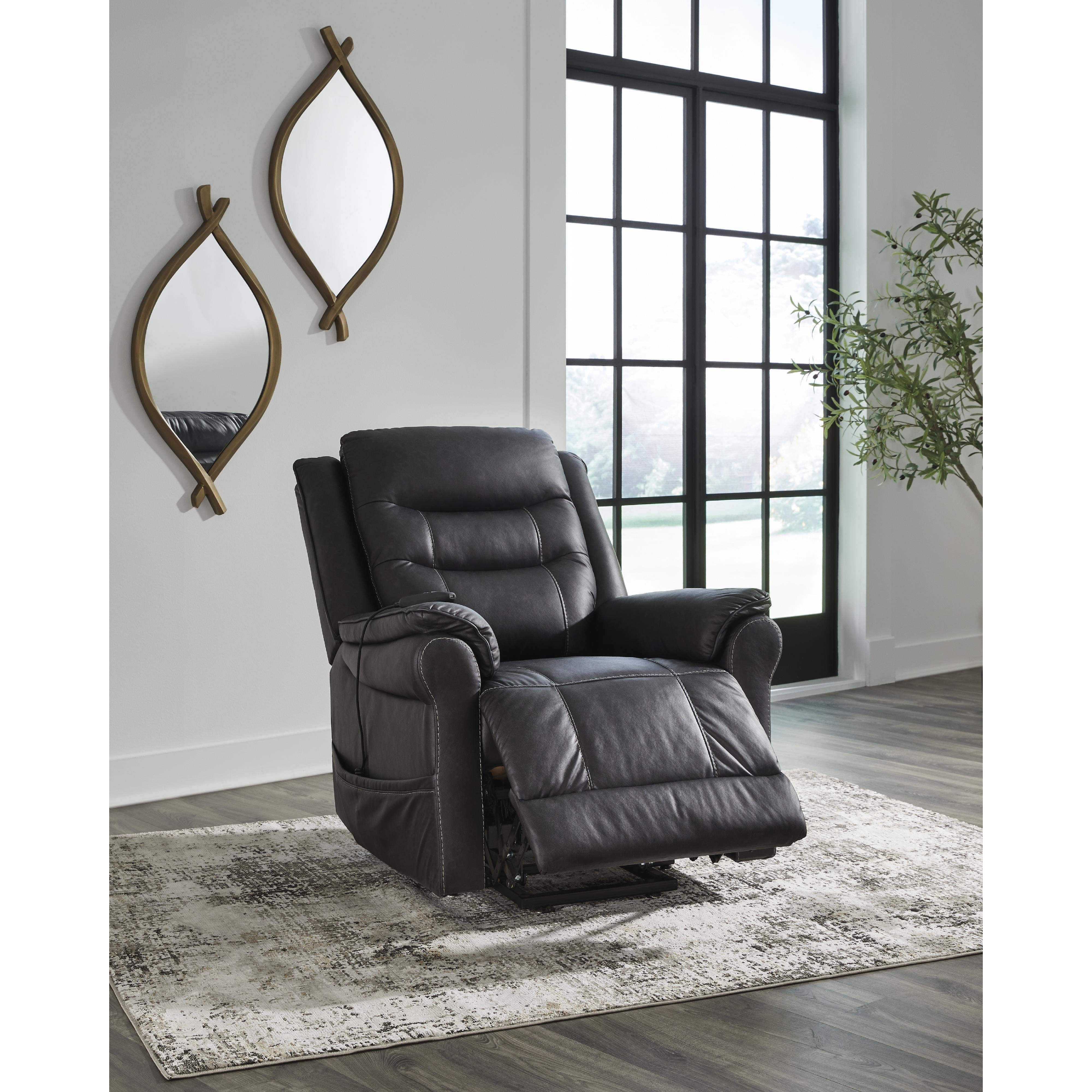 Diamond Modern Furniture Exclusive Design Oatman Lift Chair with Heat and Massage 1800512 IMAGE 8