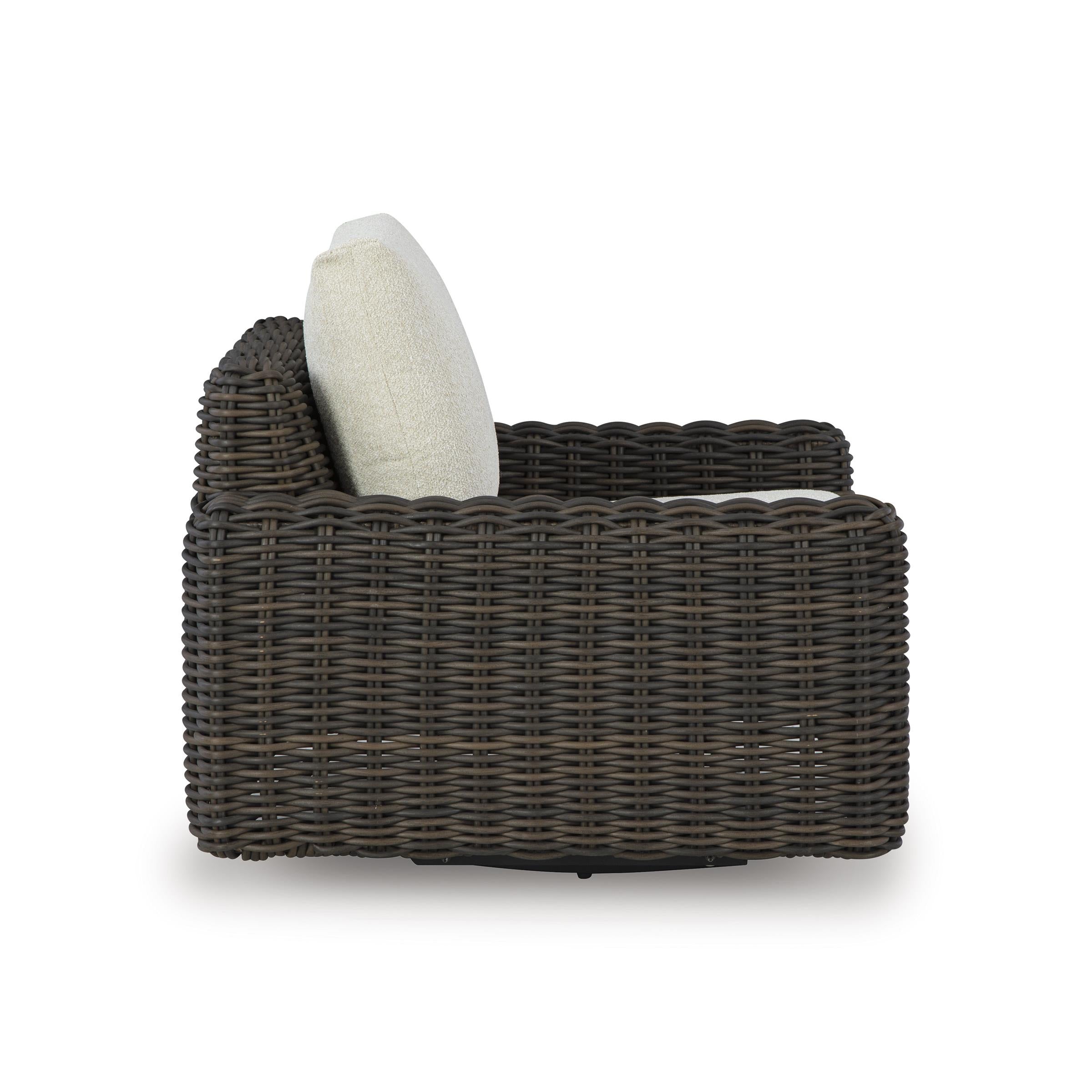 Diamond Modern Furniture Exclusive Design Outdoor Seating Lounge Chairs P711-821 IMAGE 3