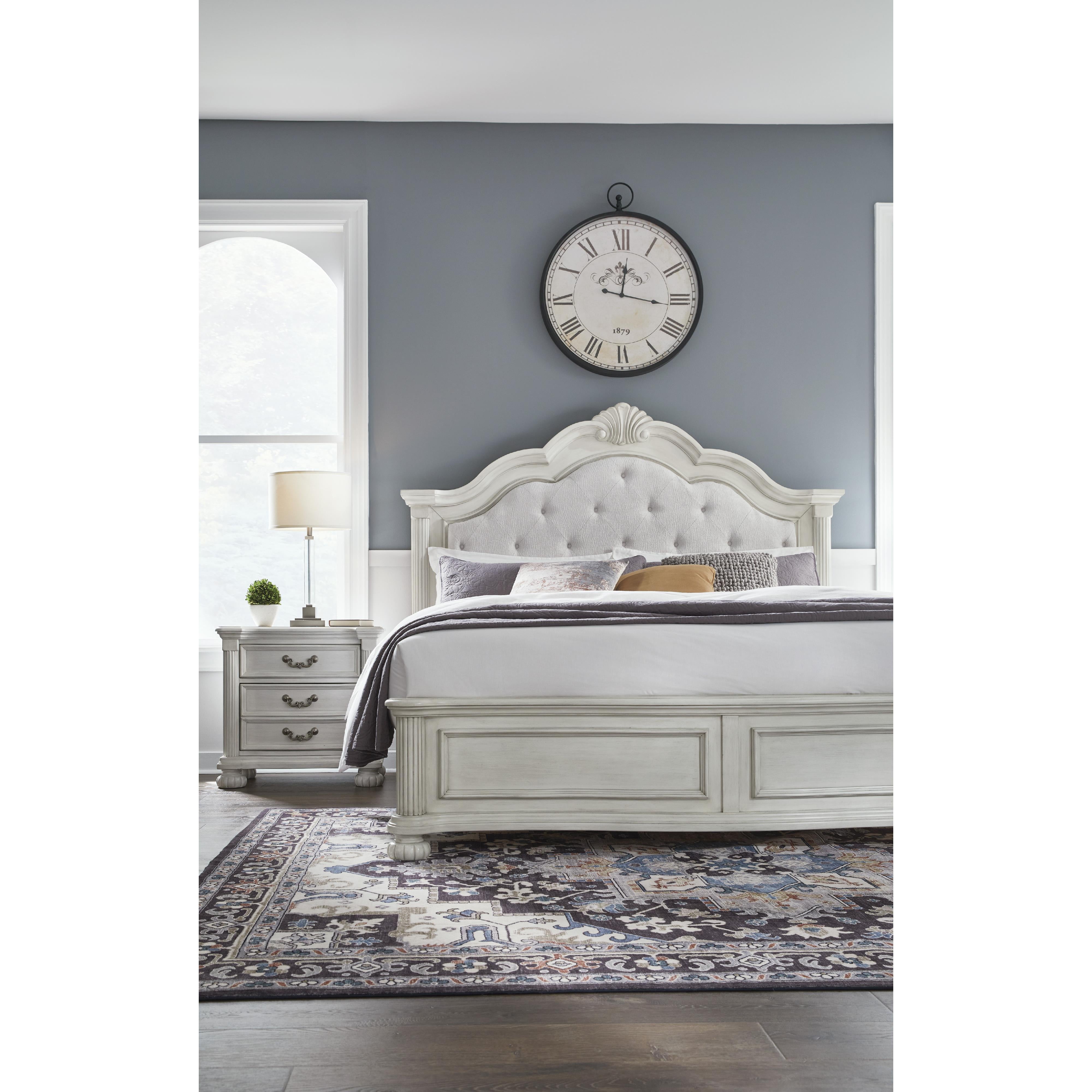 Diamond Modern Furniture Exclusive Design Montelaine Queen Upholstered Panel Bed B795-57/B795-54/B795-97 IMAGE 8