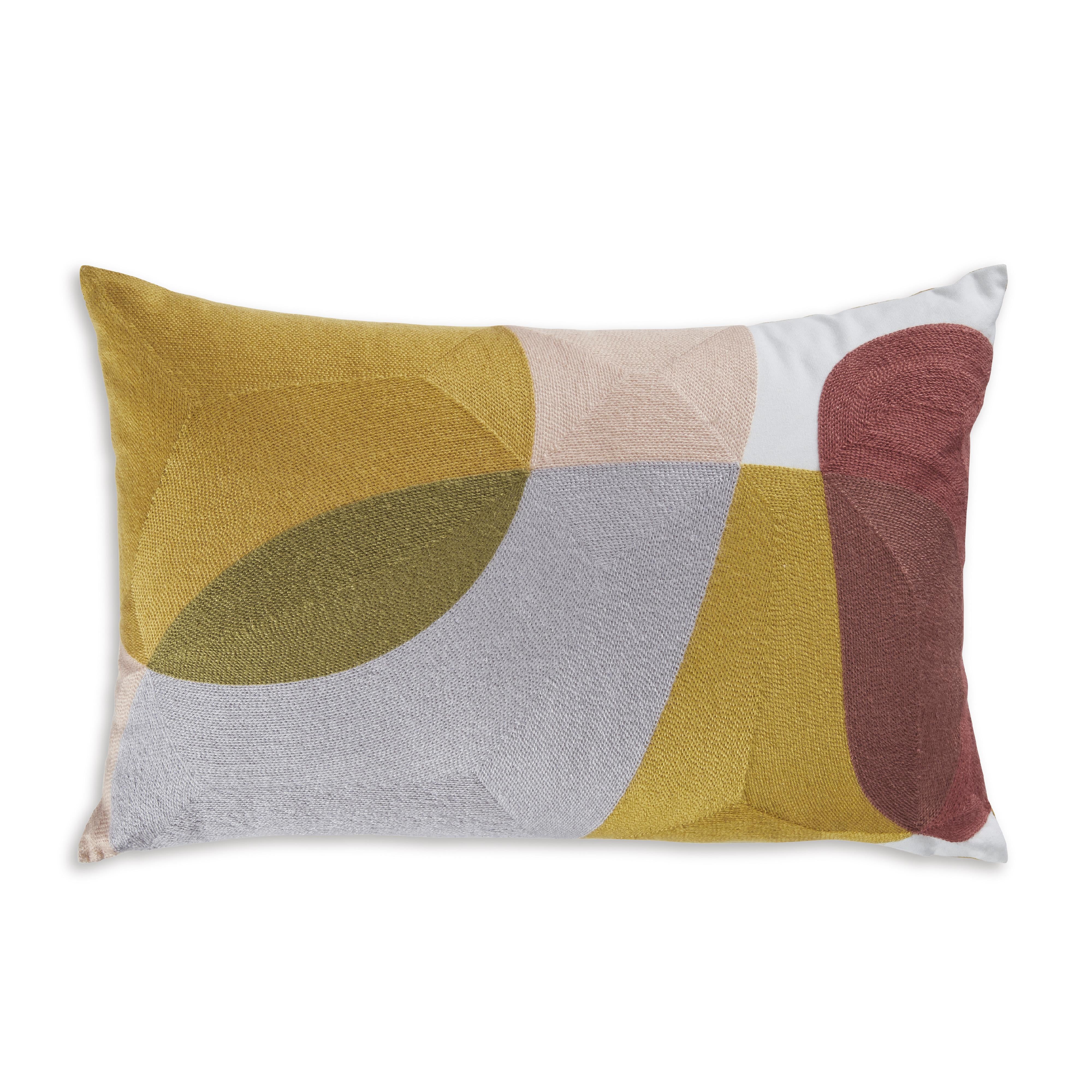 Diamond Modern Furniture Exclusive Design Decorative Pillows Decorative Pillows A1001095 IMAGE 1