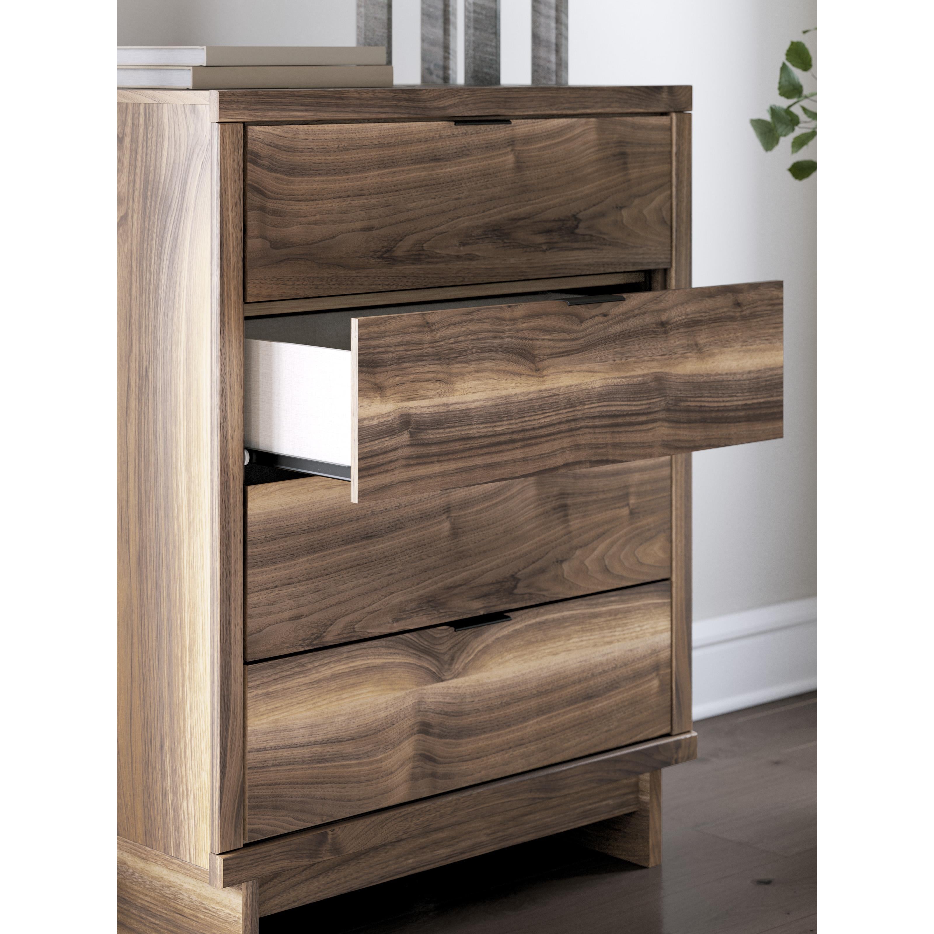 Diamond Modern Furniture Exclusive Design Chirason 4-Drawer Chest PCB3367-244 IMAGE 8