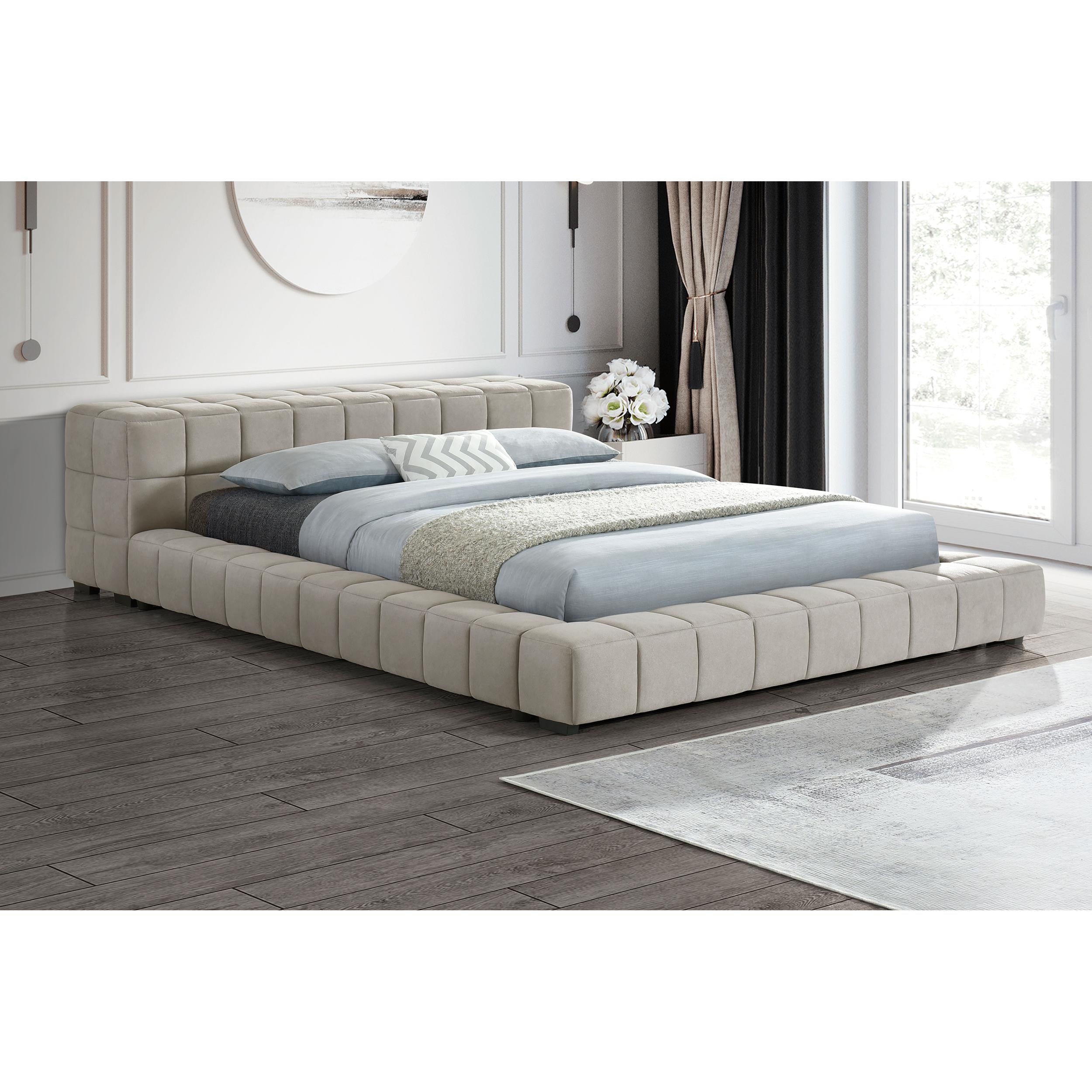 Coaster Furniture Trinity 306121Q Upholstered Queen Platform Bed - Light Taupe IMAGE 4