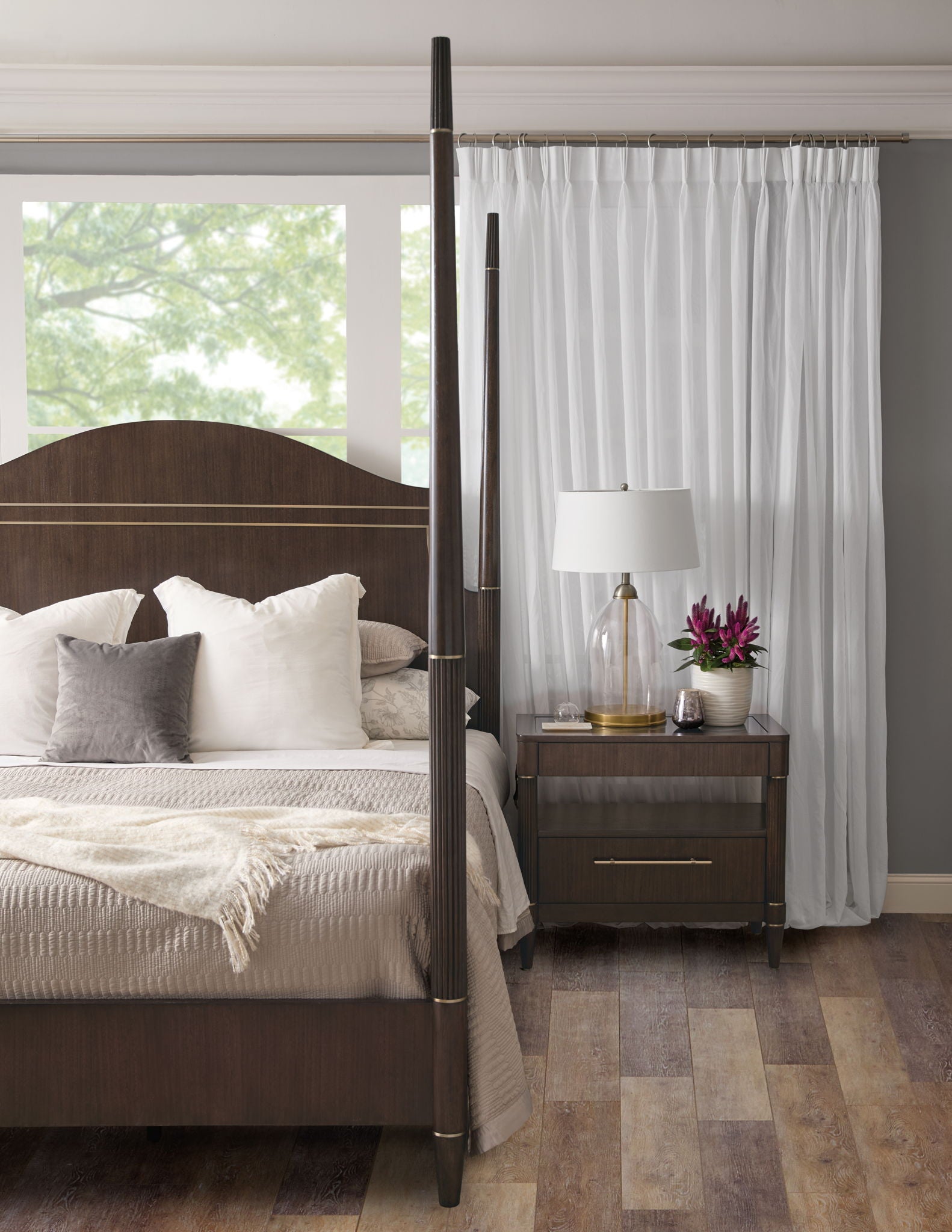 Asher Park - Poster Bed