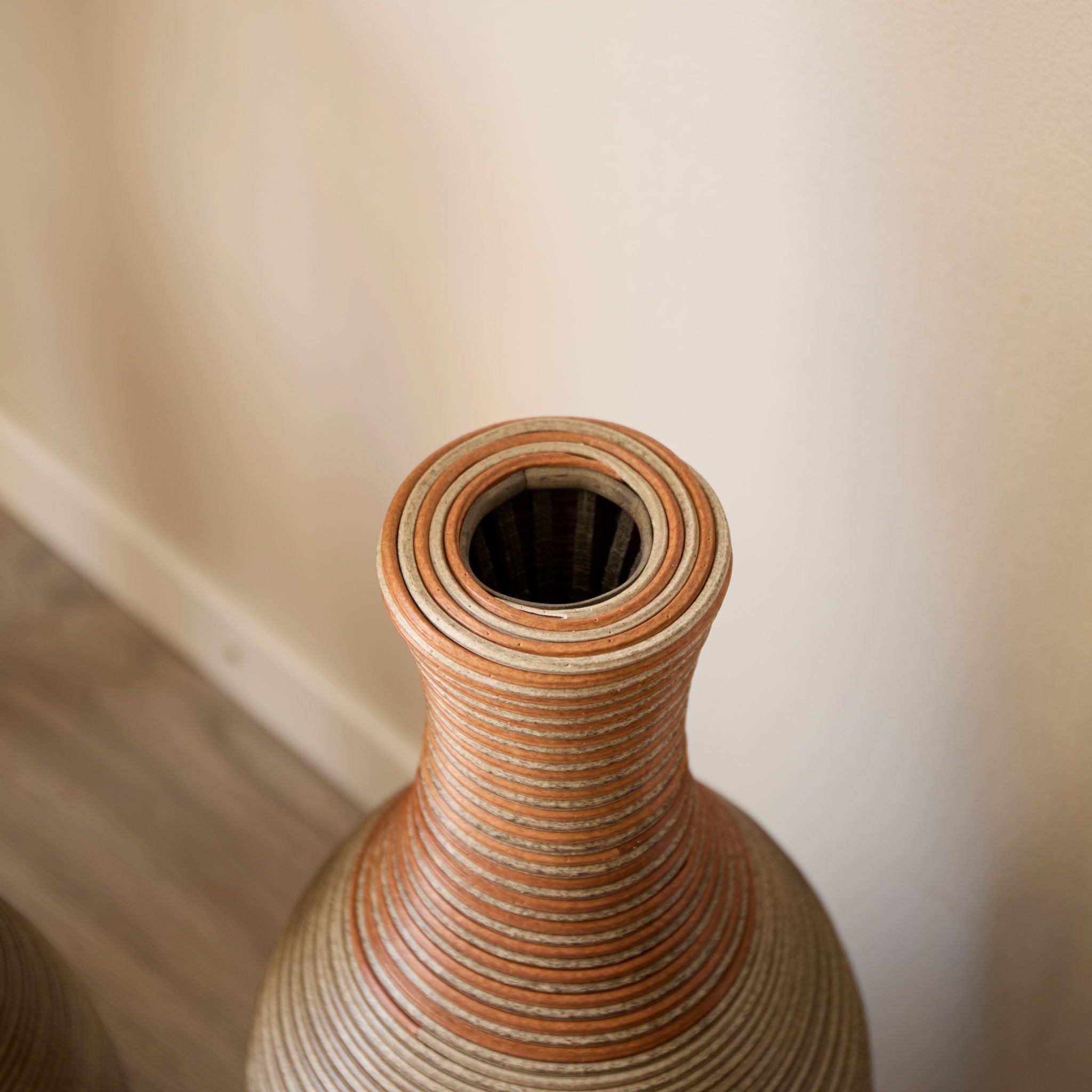 Classic And Neat Floor Vase, High Independent Flower Stand (Set of 3)