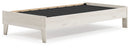 Socalle Panel Platform Bed