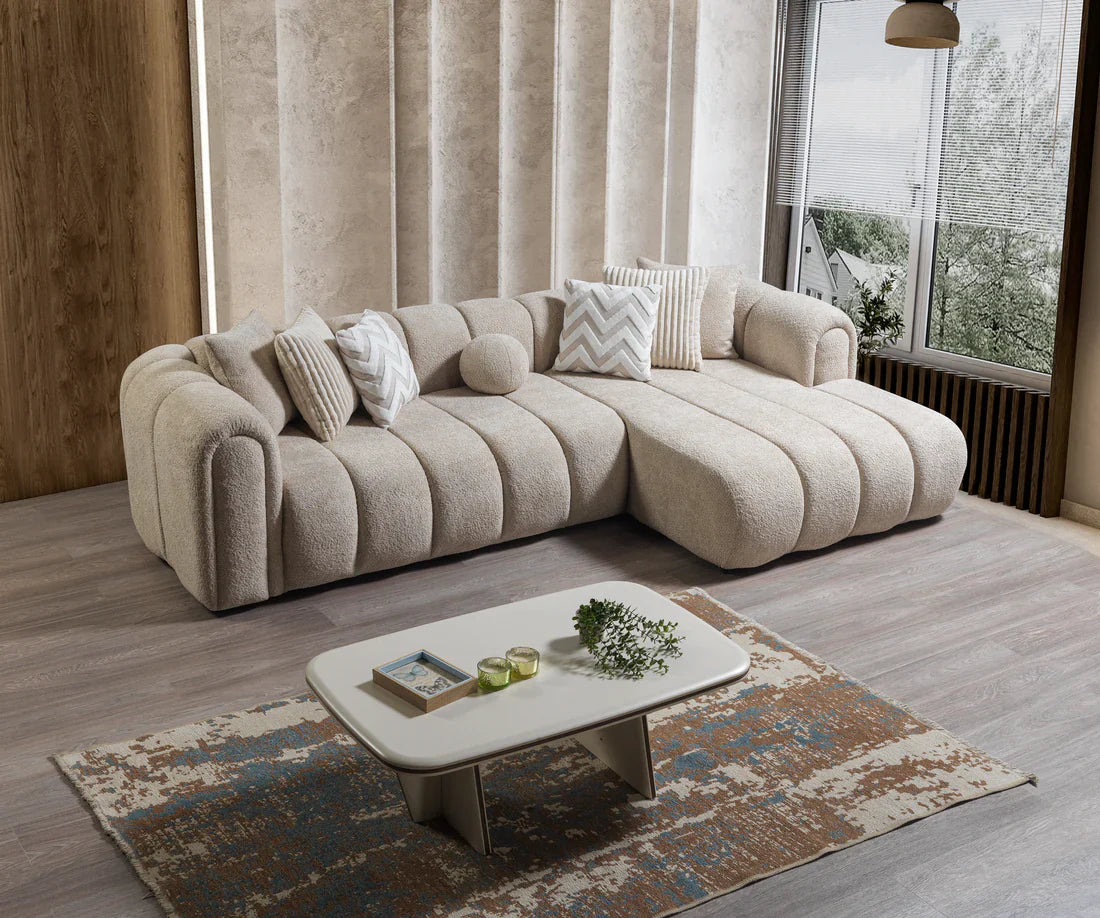 Lis Sectional