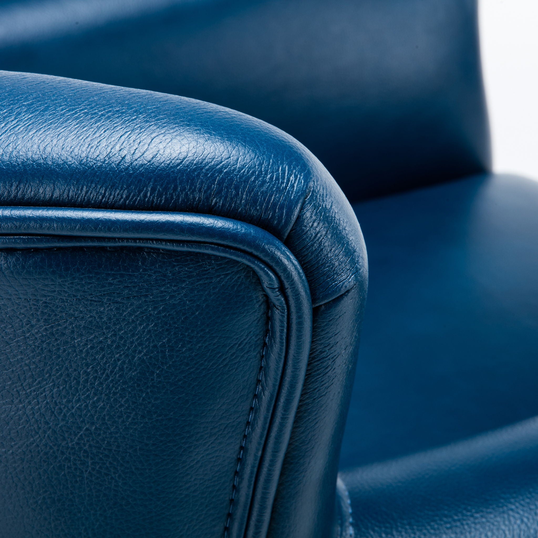 Hadley - Club Chair