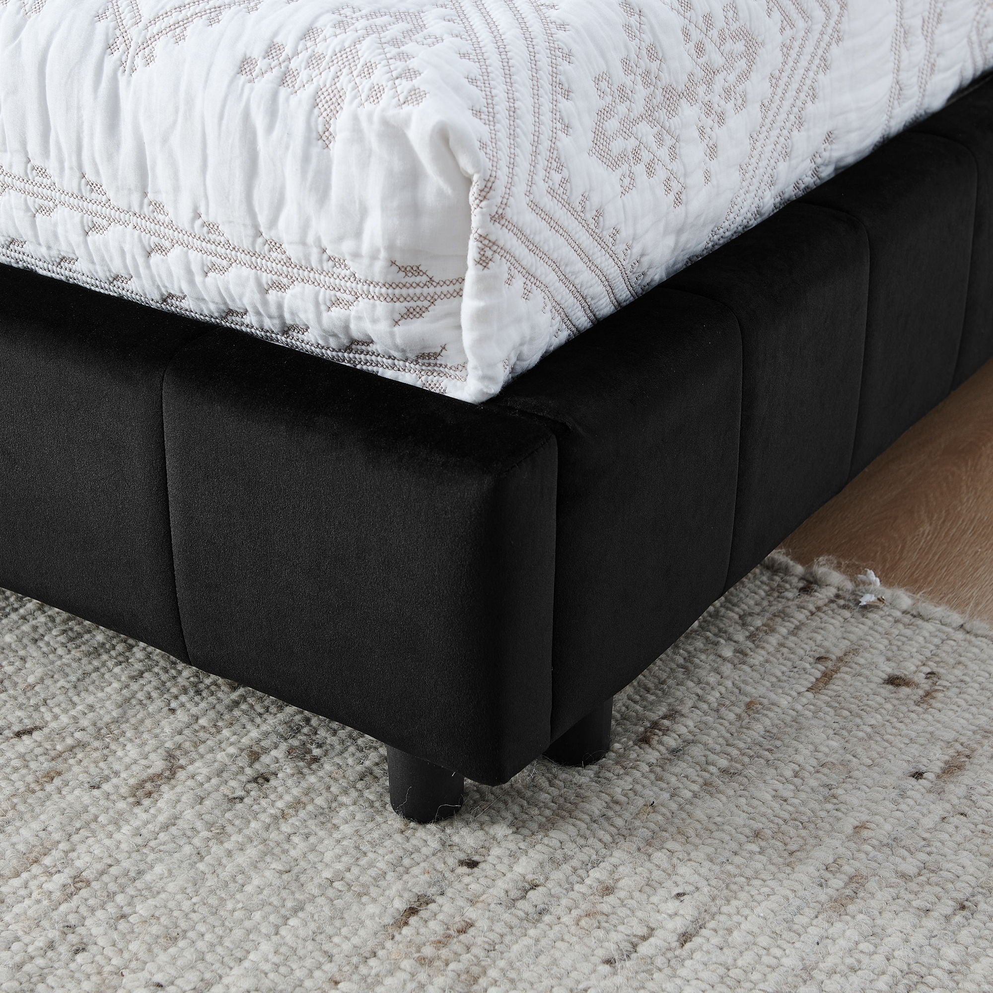 Mid-Century Storage Upholstered Tufted Bed Frame With Backrest And Armrests
