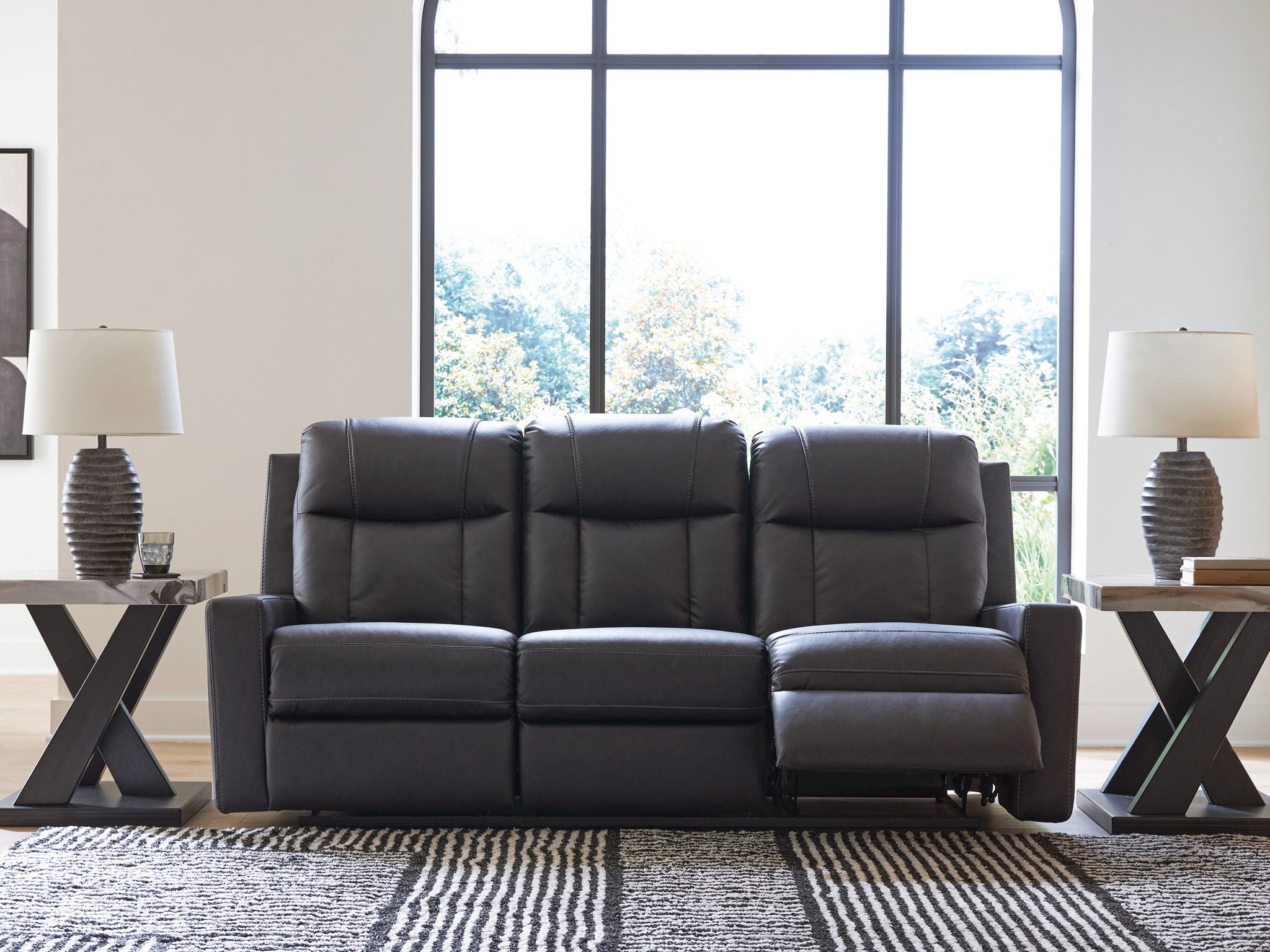 Mackmenville - Reclining Sofa