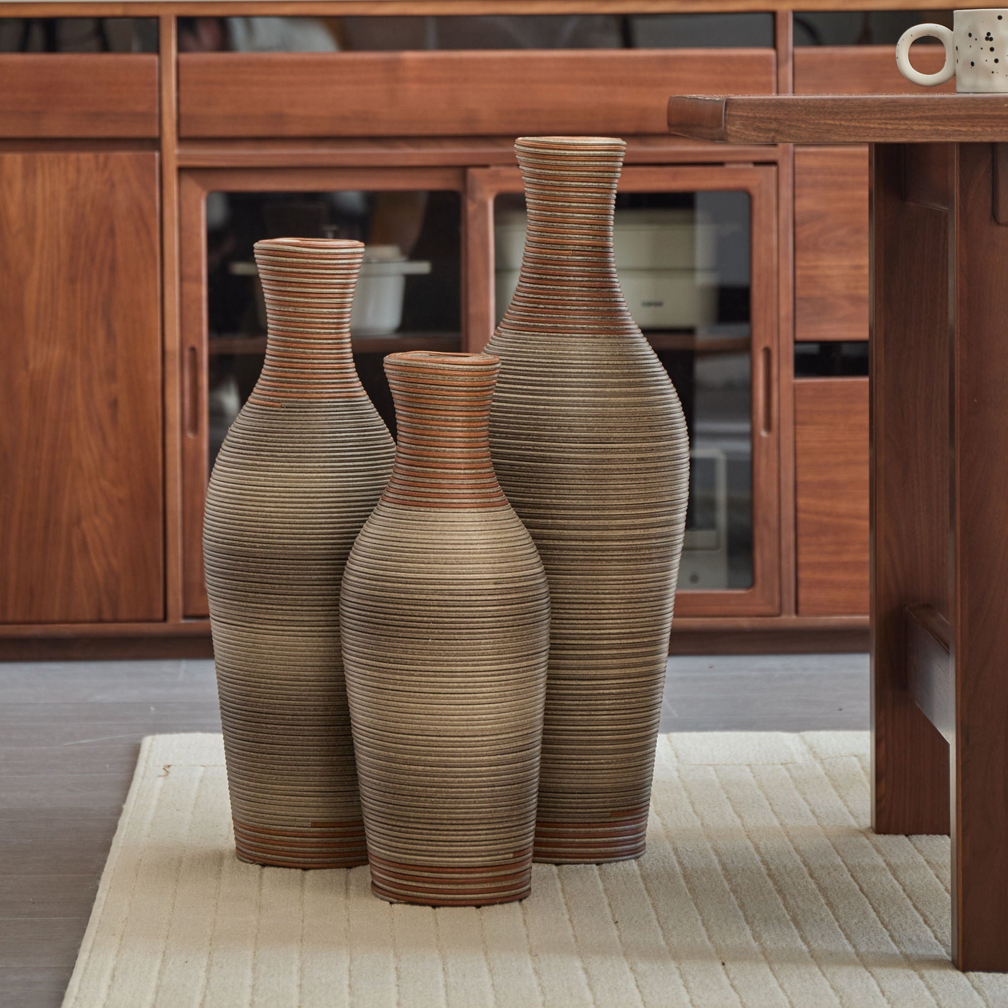 Classic And Neat Floor Vase, High Independent Flower Stand (Set of 3)