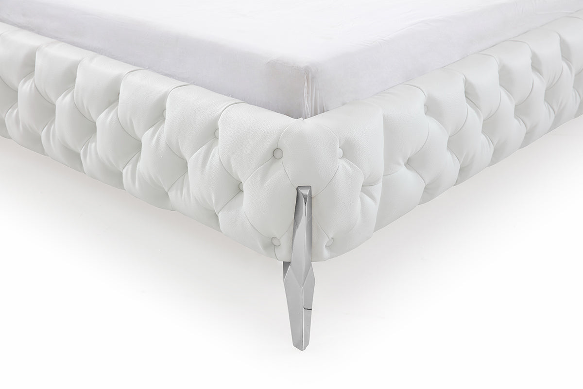 Modrest Legend Modern White Bedroom Set