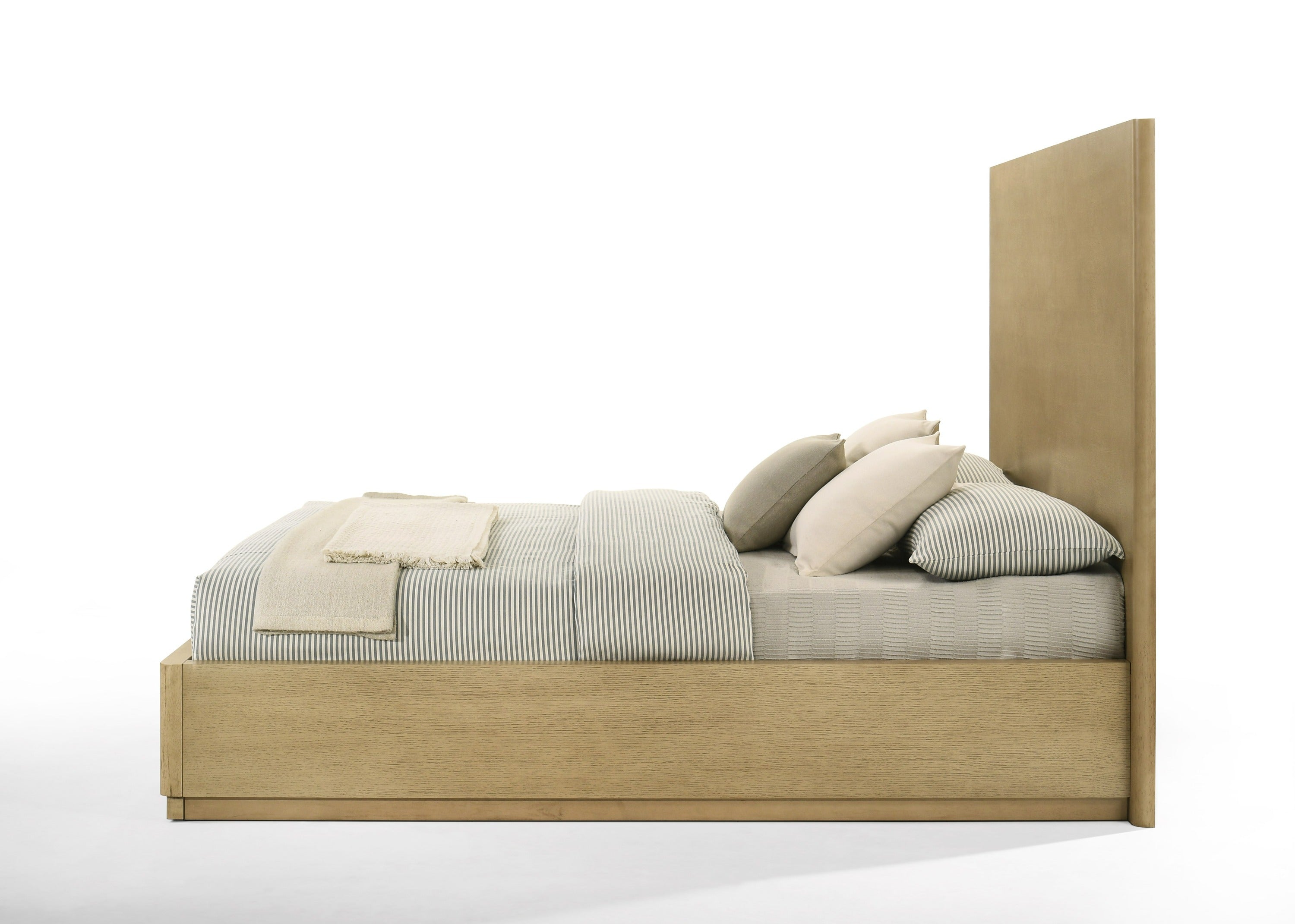 Nova Domus Santa Monica - Modern Natural Oak Bed