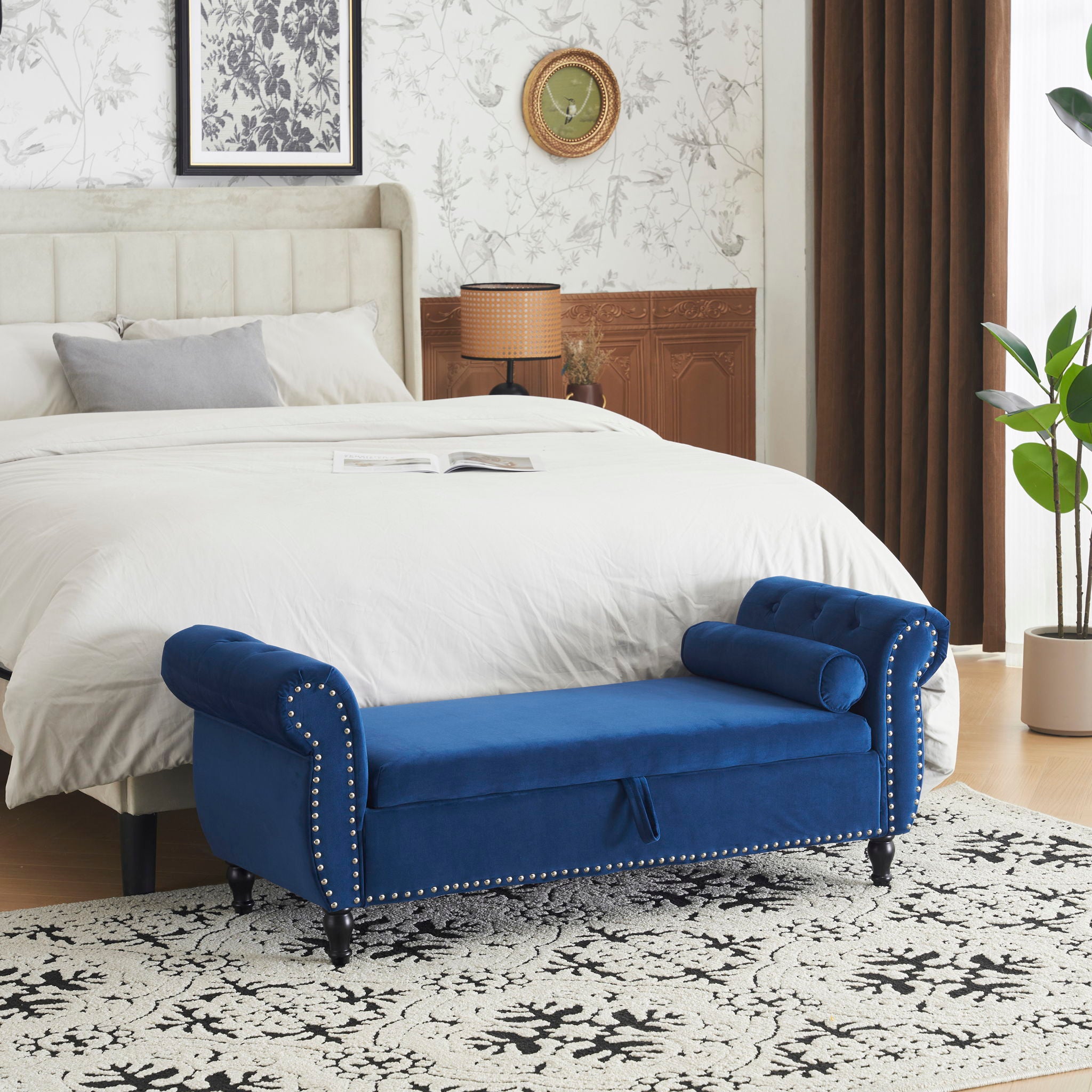 Luxurious Multifunctional Storage Ottoman Bench With Pillow