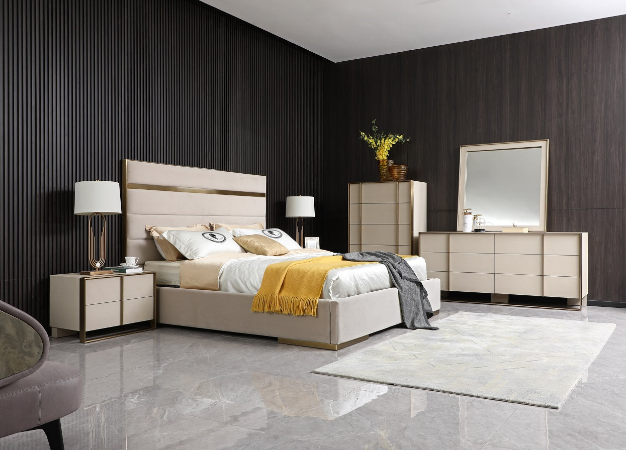 Nova Domus Cartier - Modern Beige Shagreen and Brushed Brass Dresser