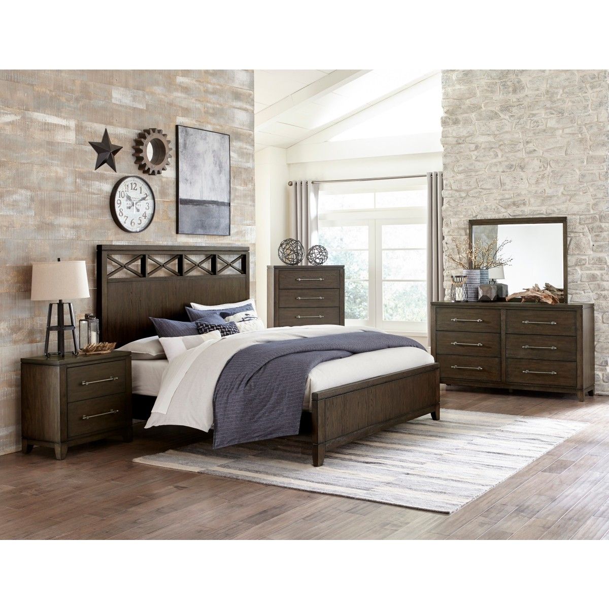 Griggs - Chest - Brown