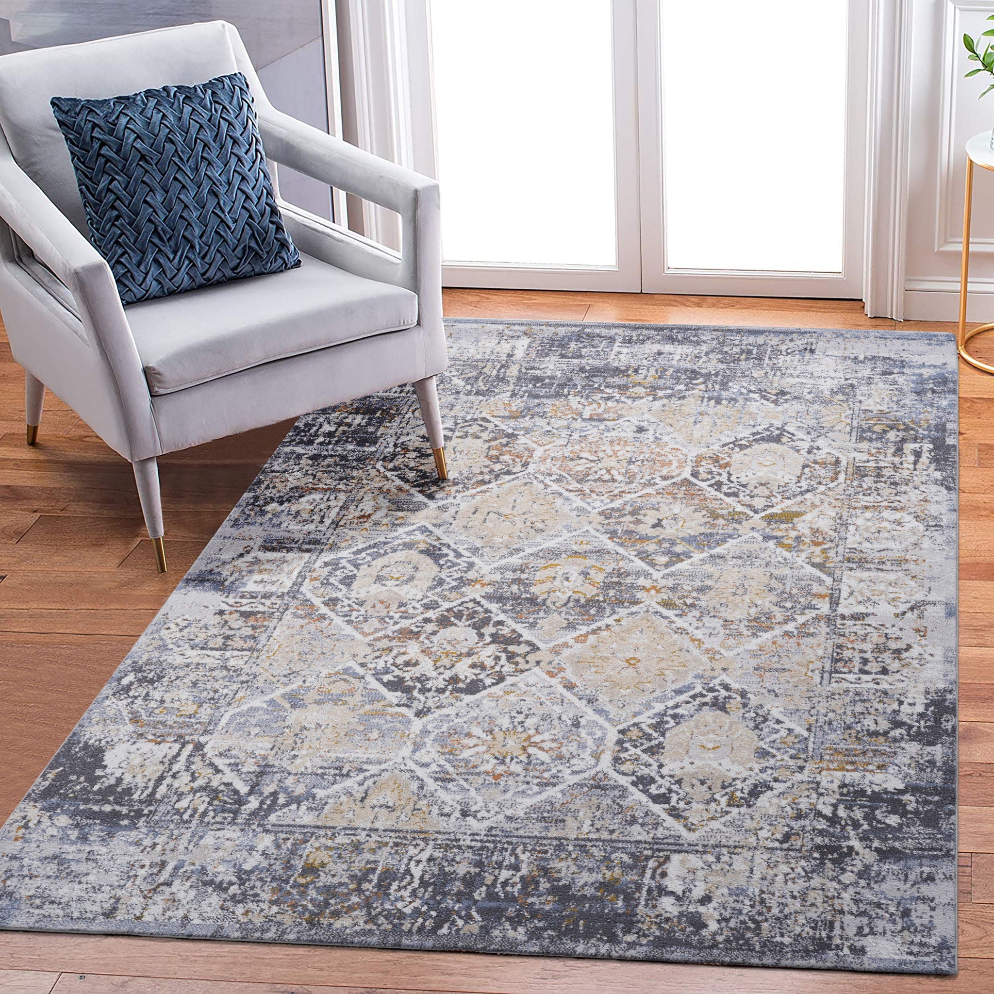 Payas - Traditional Area Rug