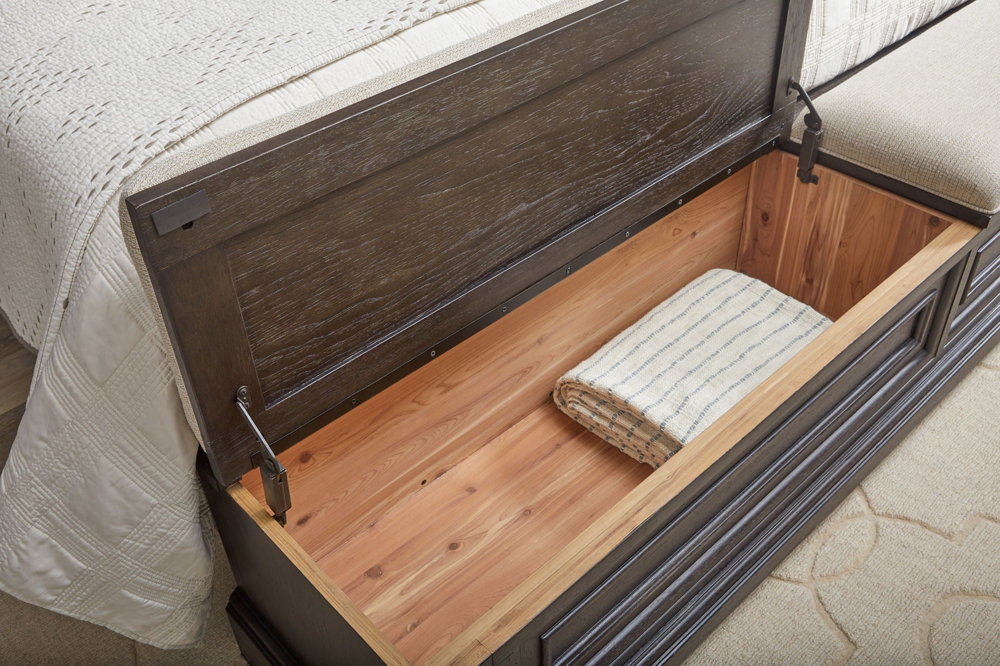 Hickory Creek - Storage Bed