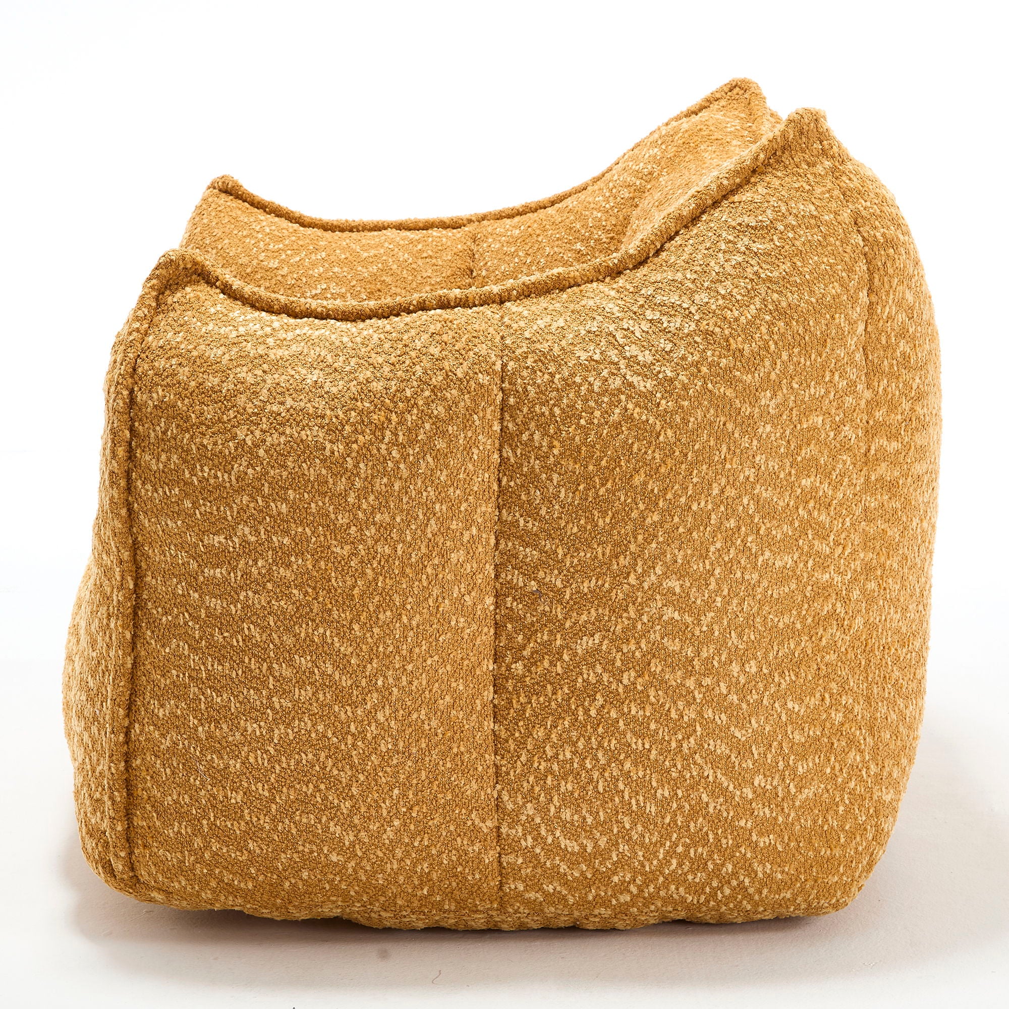 Comfortable Sofa Chairs With Highly Resilient Foam For Living Rooms And Bedrooms