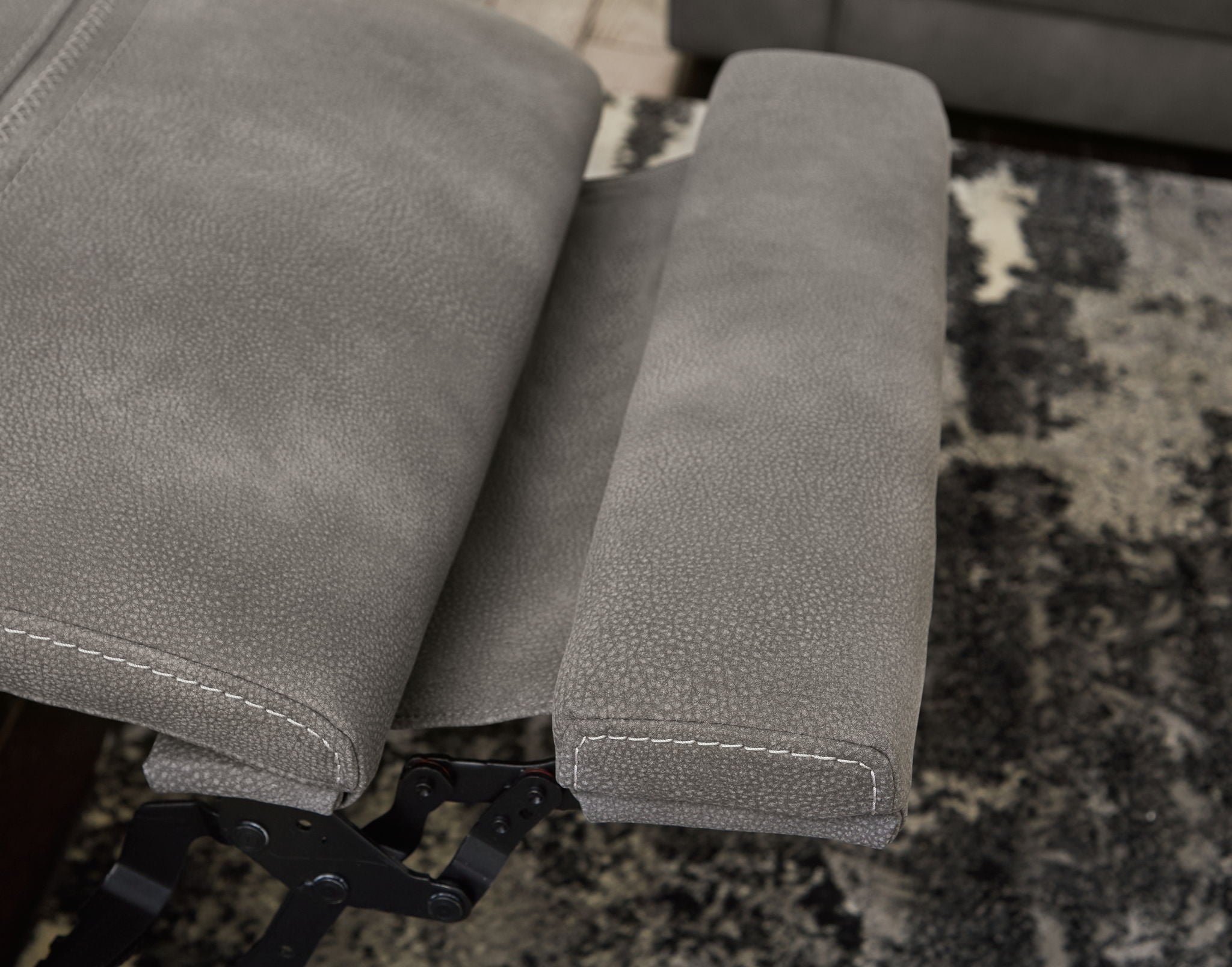 Next-Gen Durapella - Power Recliner