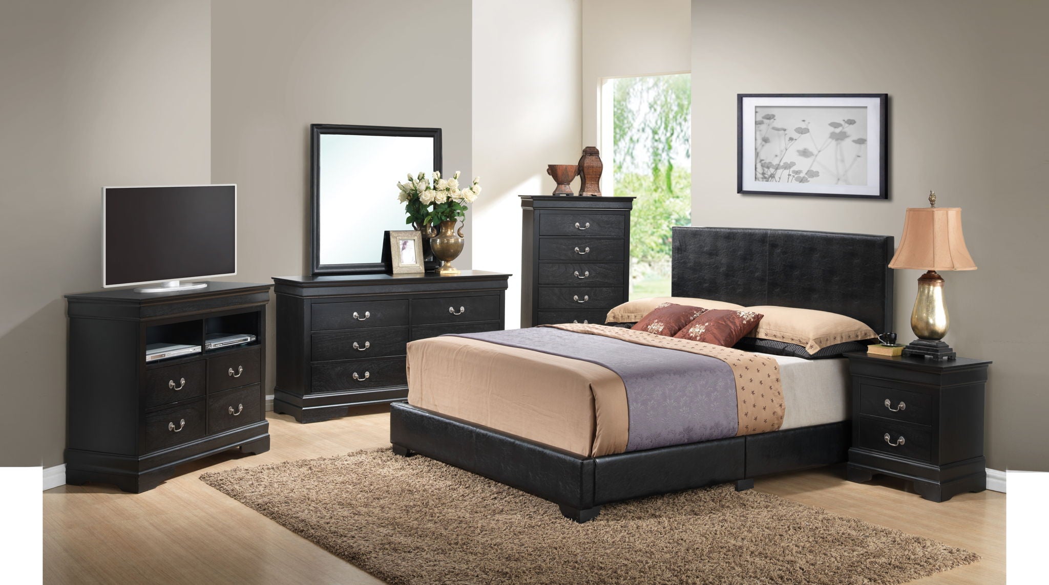 Elegant Platform Bed For Relaxed Spaces