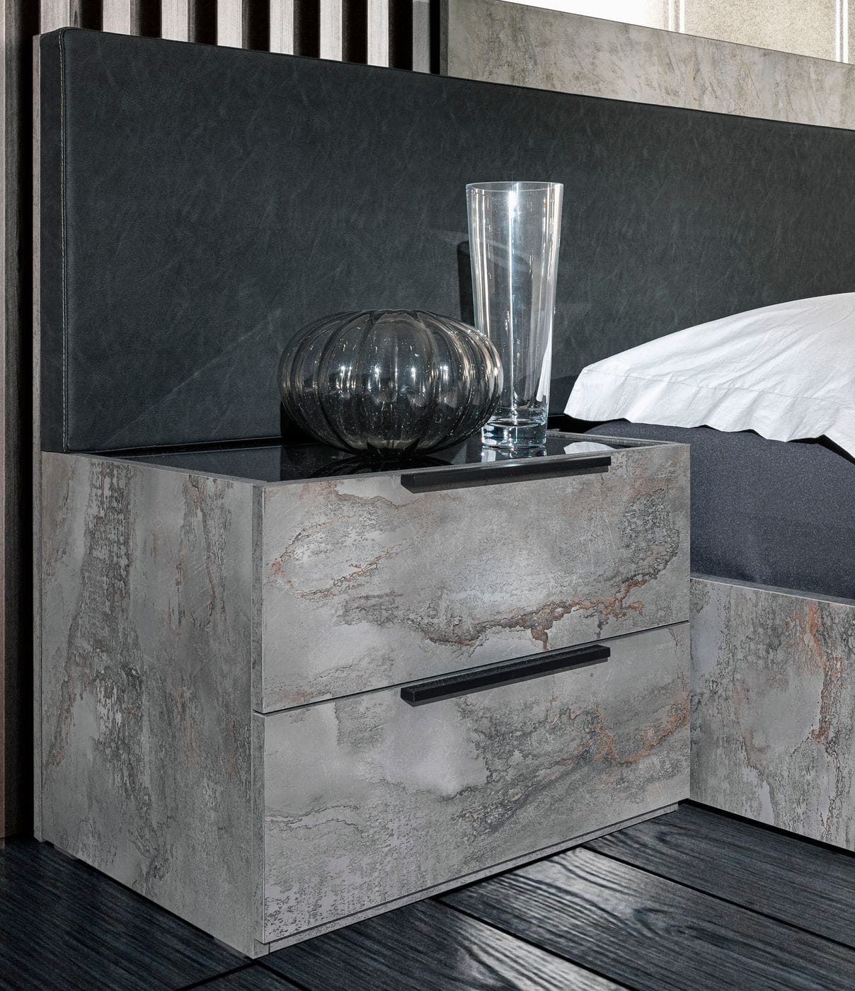 Nova Domus Ferrara - Modern Volcano Oxide Grey Bedroom Set