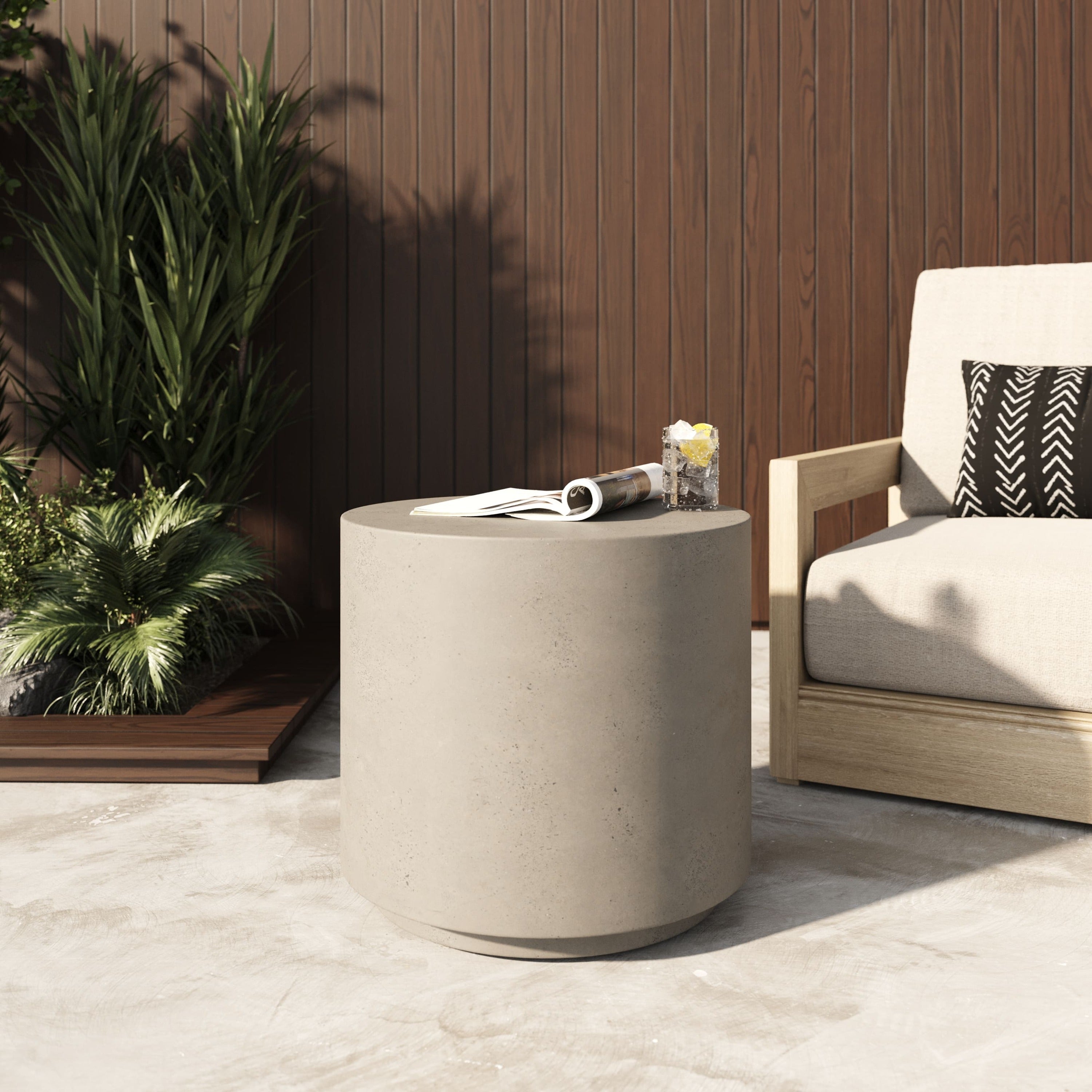 Modrest Morley - Modern Round End Table