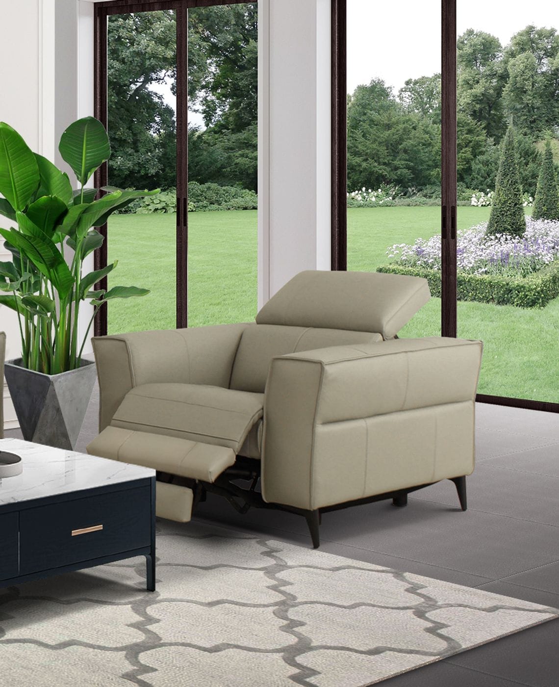 Divani Casa Nella - Modern Light Grey Leather Armchair w/ Electric Recliner