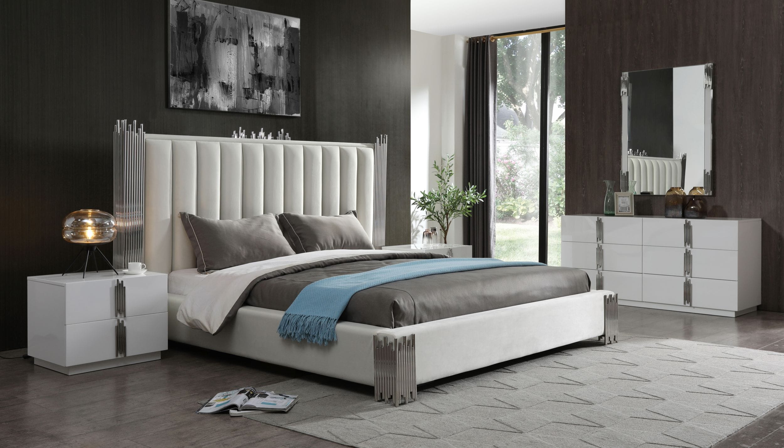 Modrest Token - Queen Modern White & Stainless Steel Bed