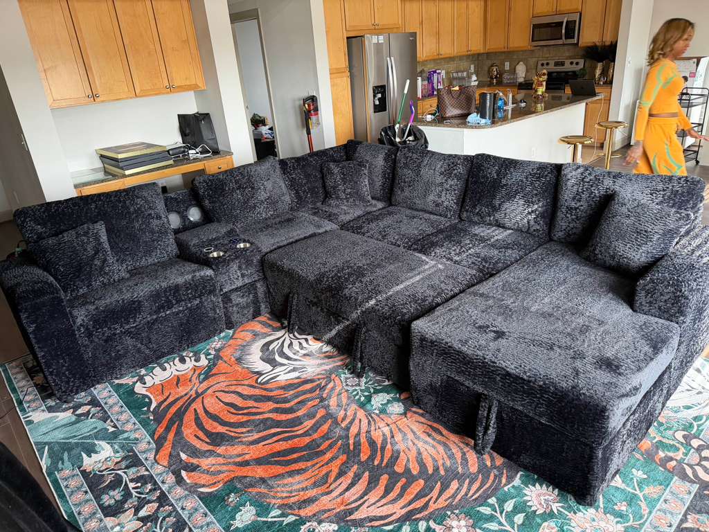 Houston Dining Room Guide: Choosing the Right Table Size for Your Space