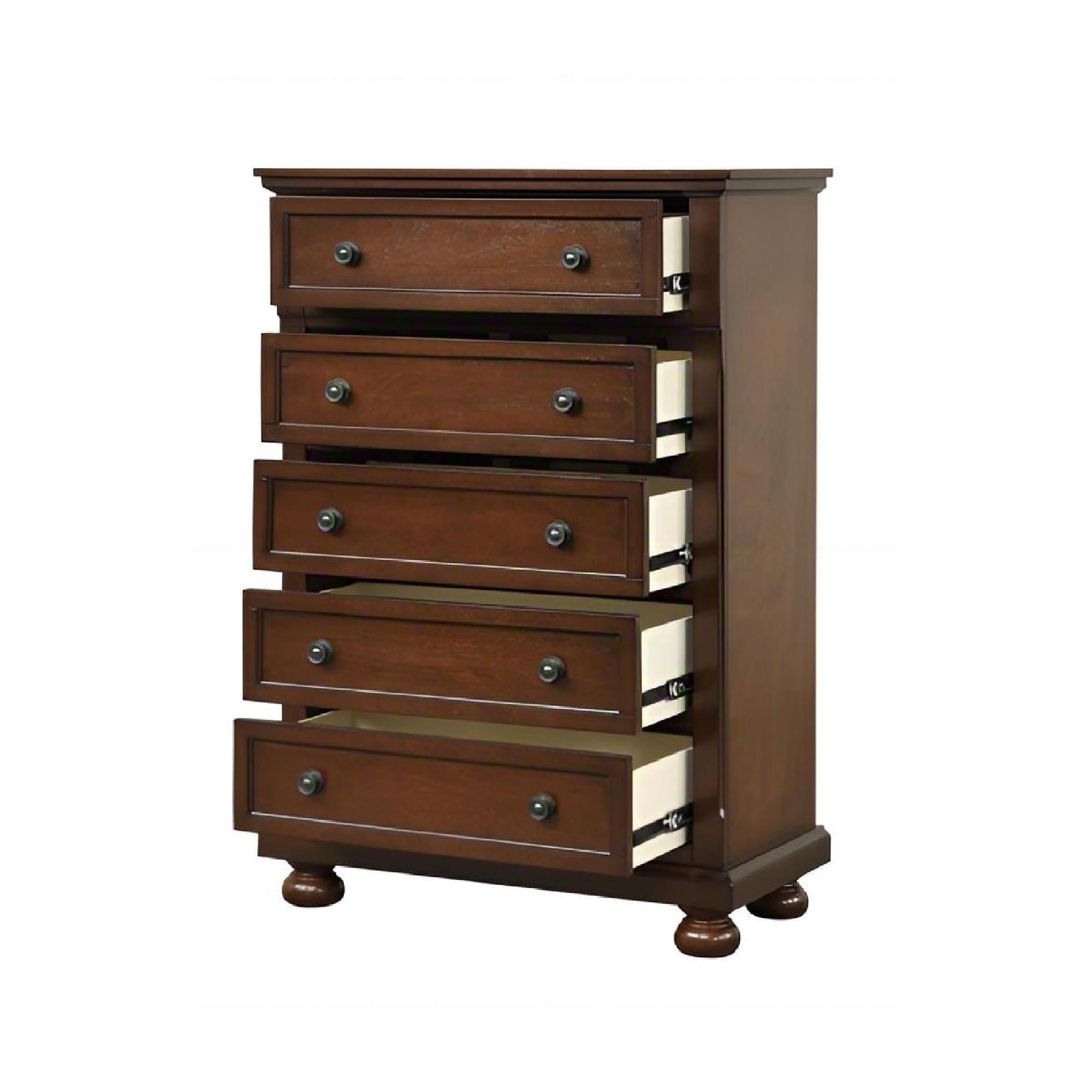 Meade - Chest