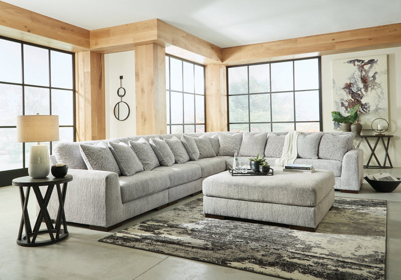 Regent Park 4-Piece Sectional