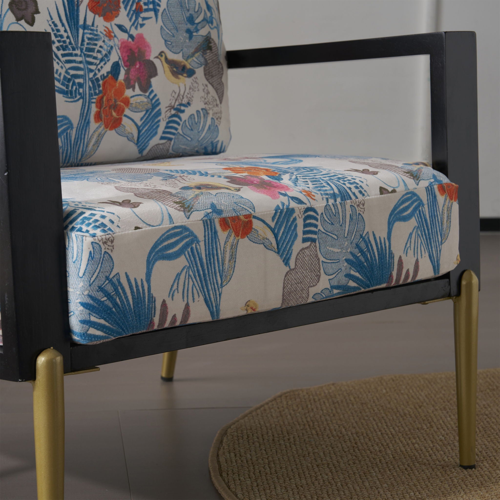 Modern Armchair With Solid Wood Frame