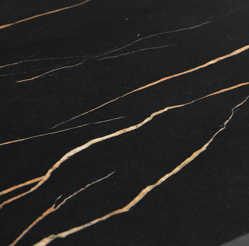 D615 Maxi Table (Black/Gold)