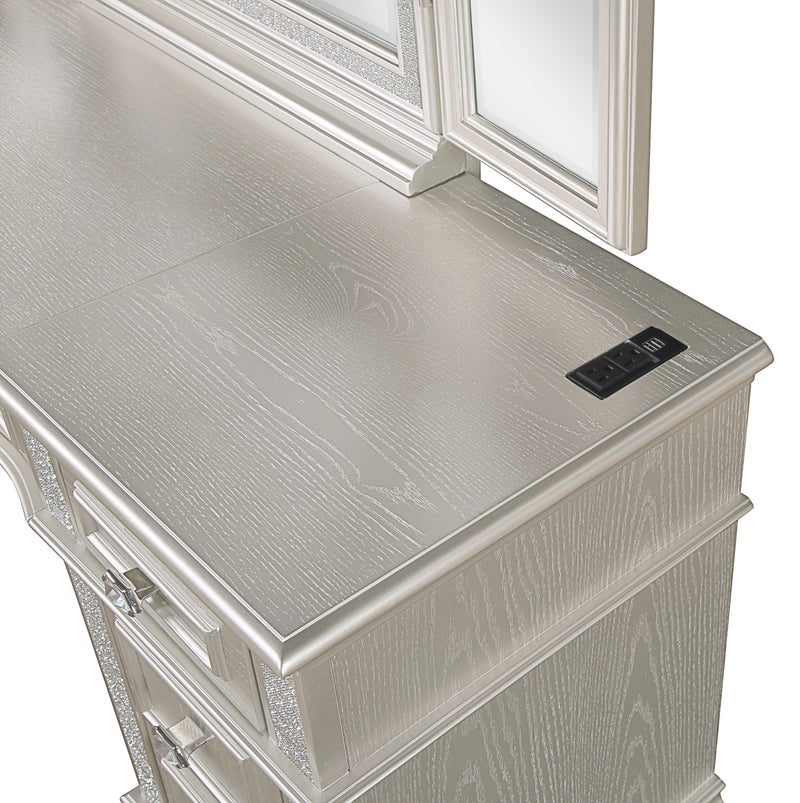 Evangeline 4-drawer Vanity Desk Makeup Table Silver Oak