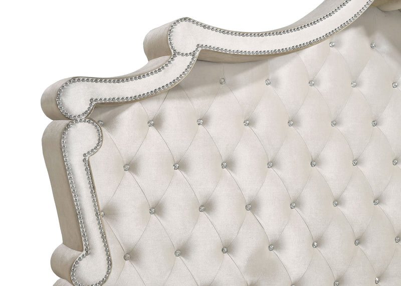 Antonella  Bedroom Set Ivory