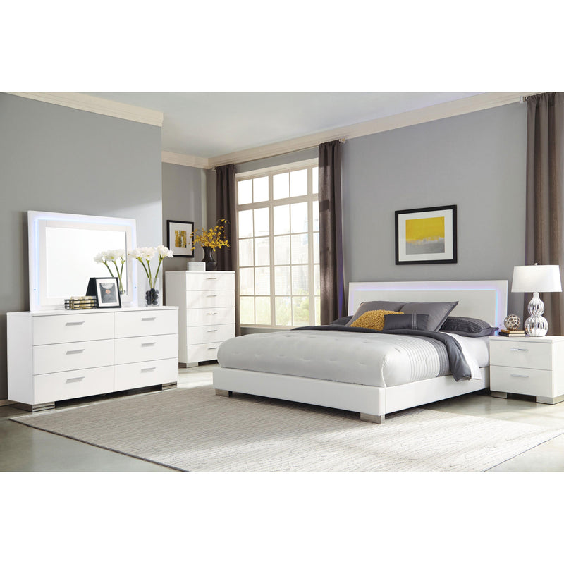 Diamond Modern Furniture COA Felicity 5-Drawer Chest 203505 IMAGE 10