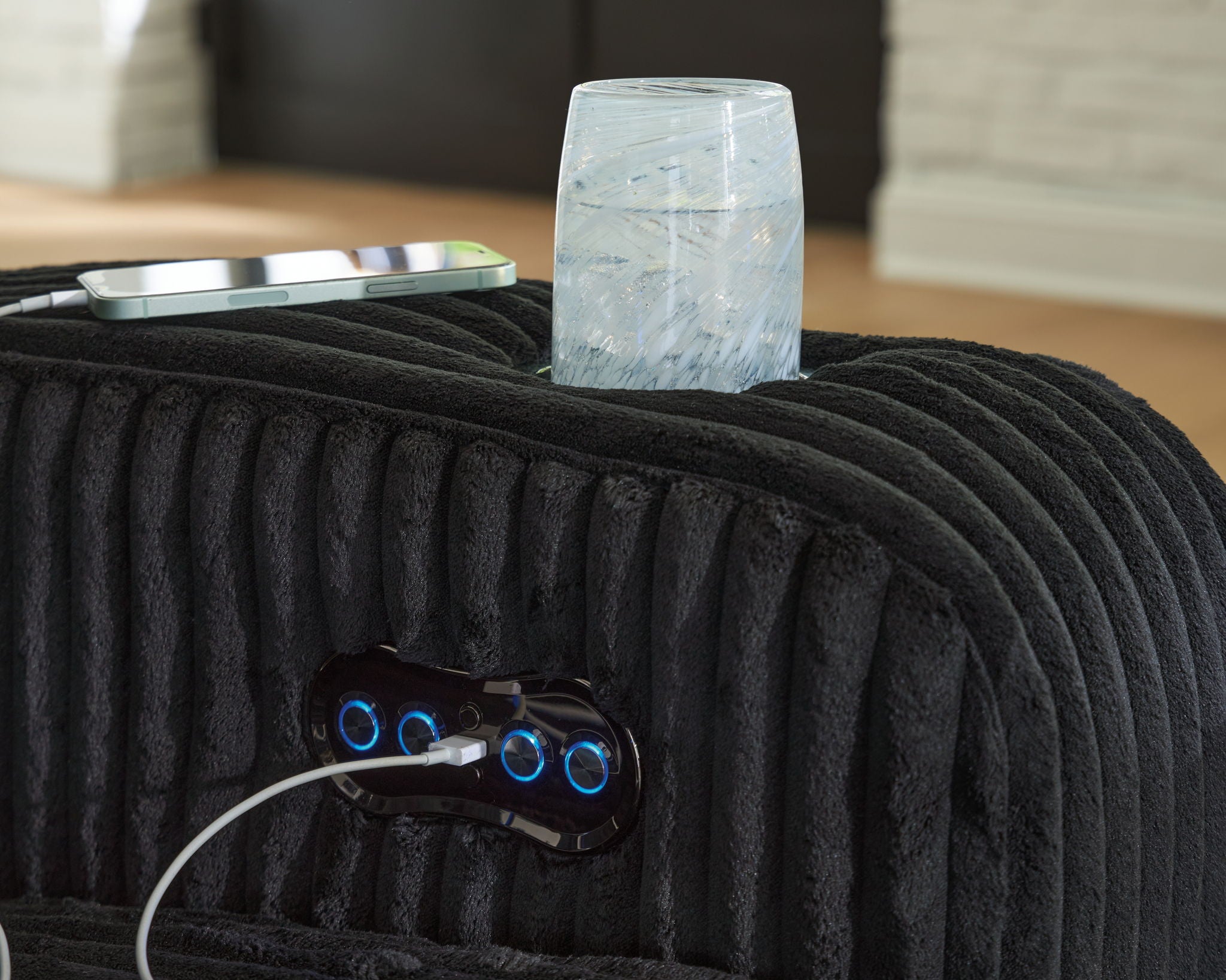 Forest Lake - Power Reclining Sofa With Adj Headrest